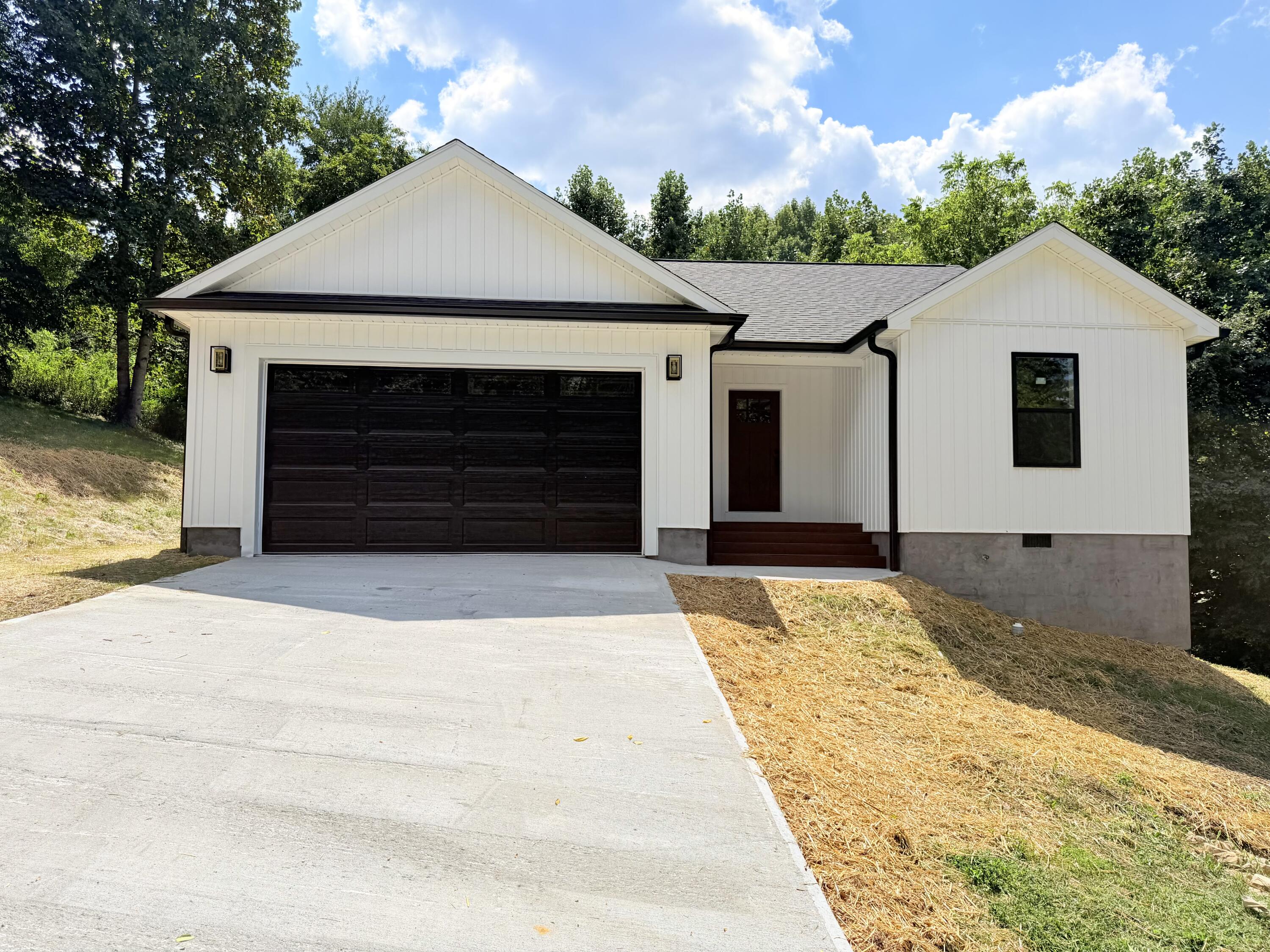 40 Sandstone Drive