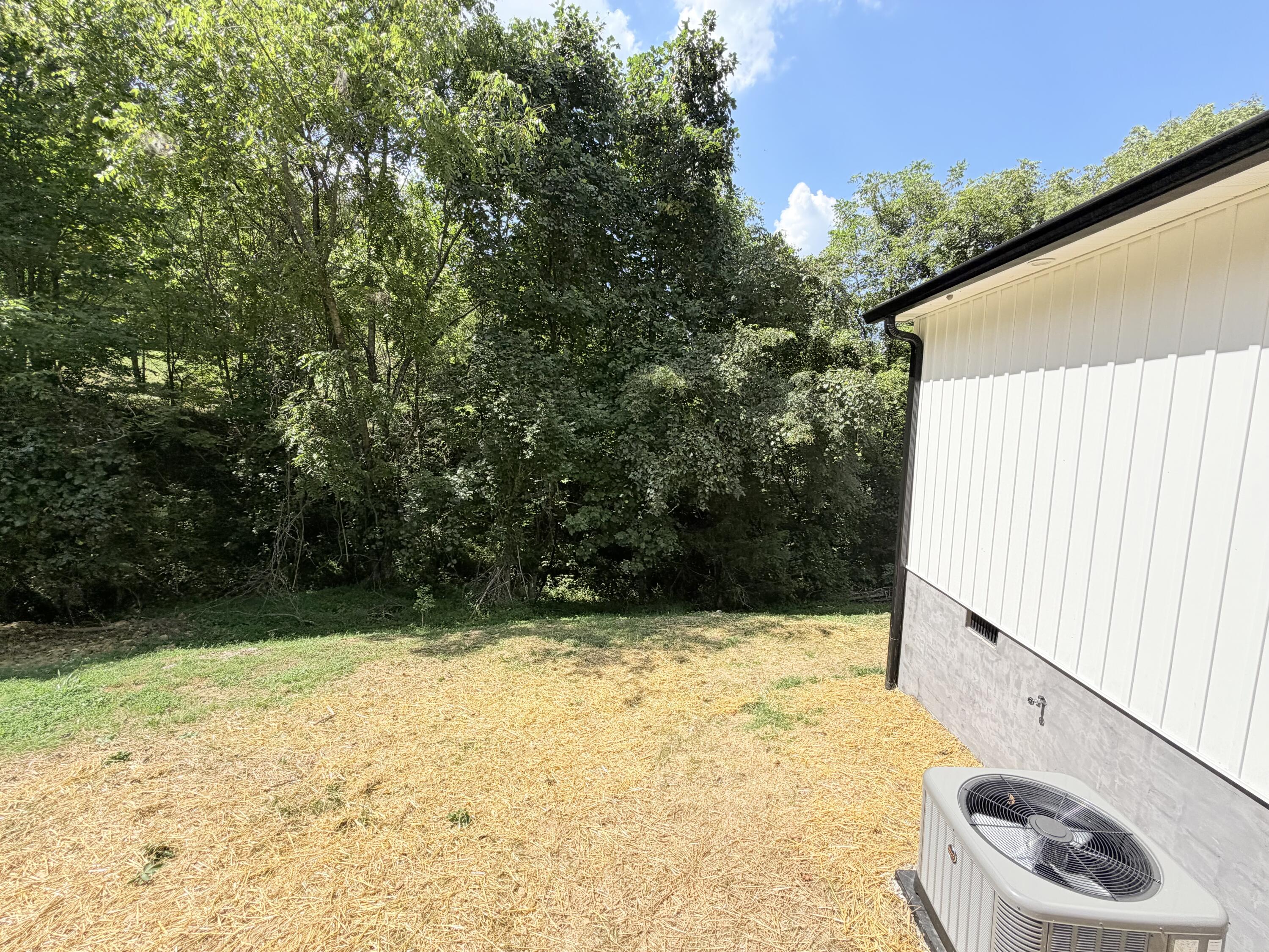 40 Sandstone Drive Property Photo 16