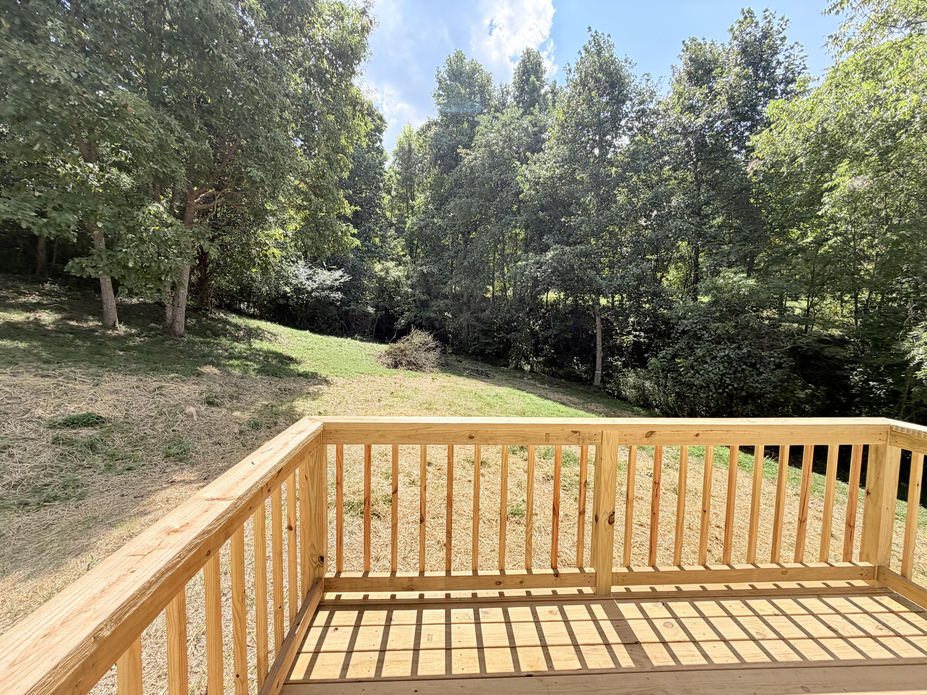 40 Sandstone Drive Property Photo 23