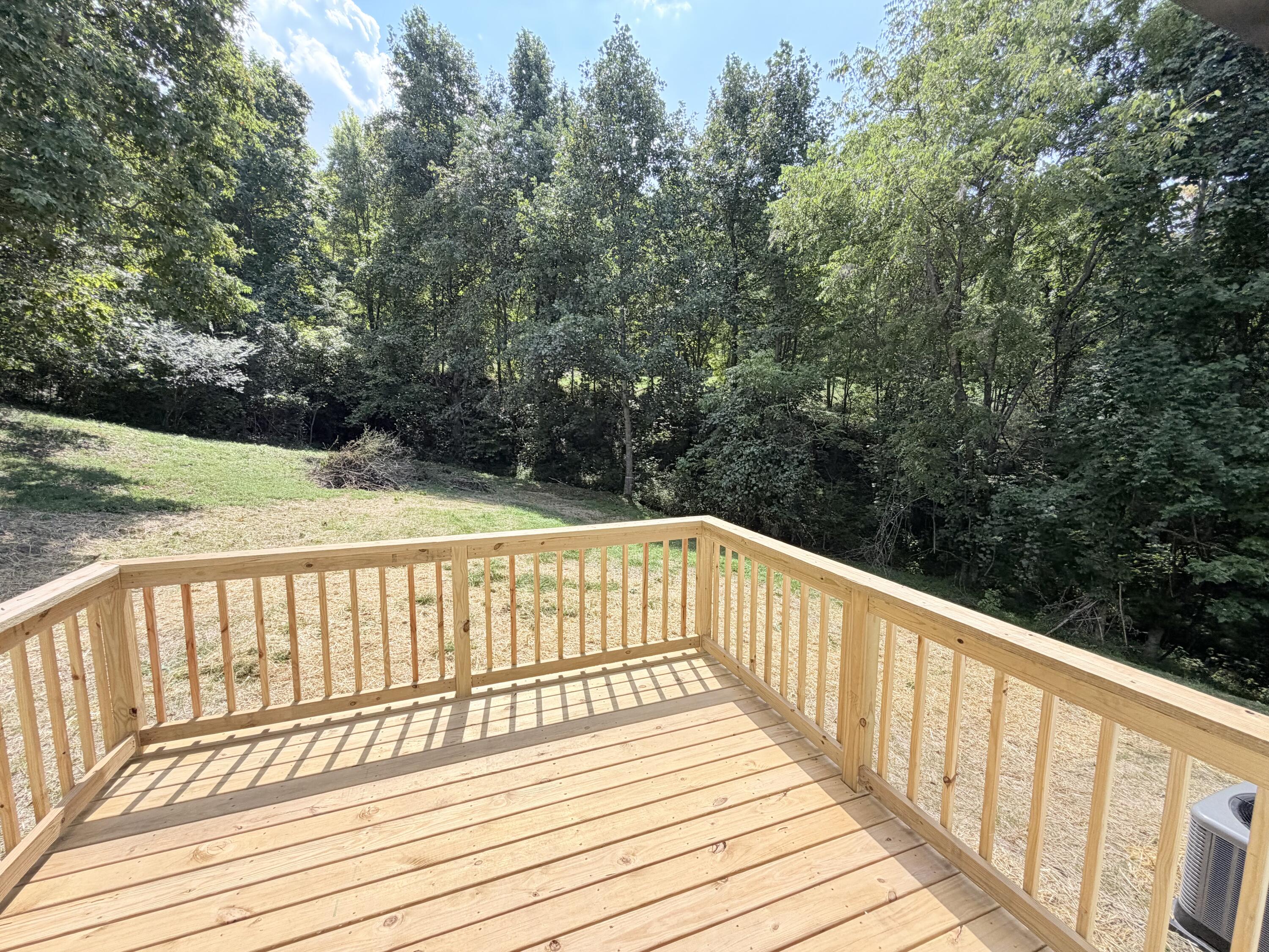 40 Sandstone Drive Property Photo 27