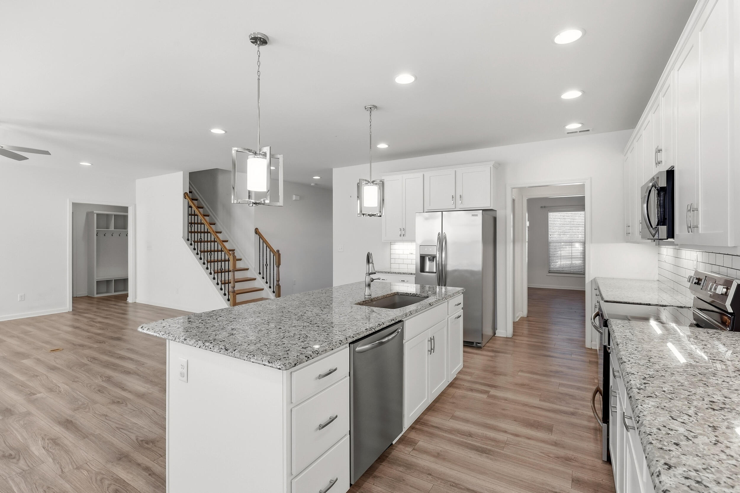 110 Castle Acre Way Property Photo 9