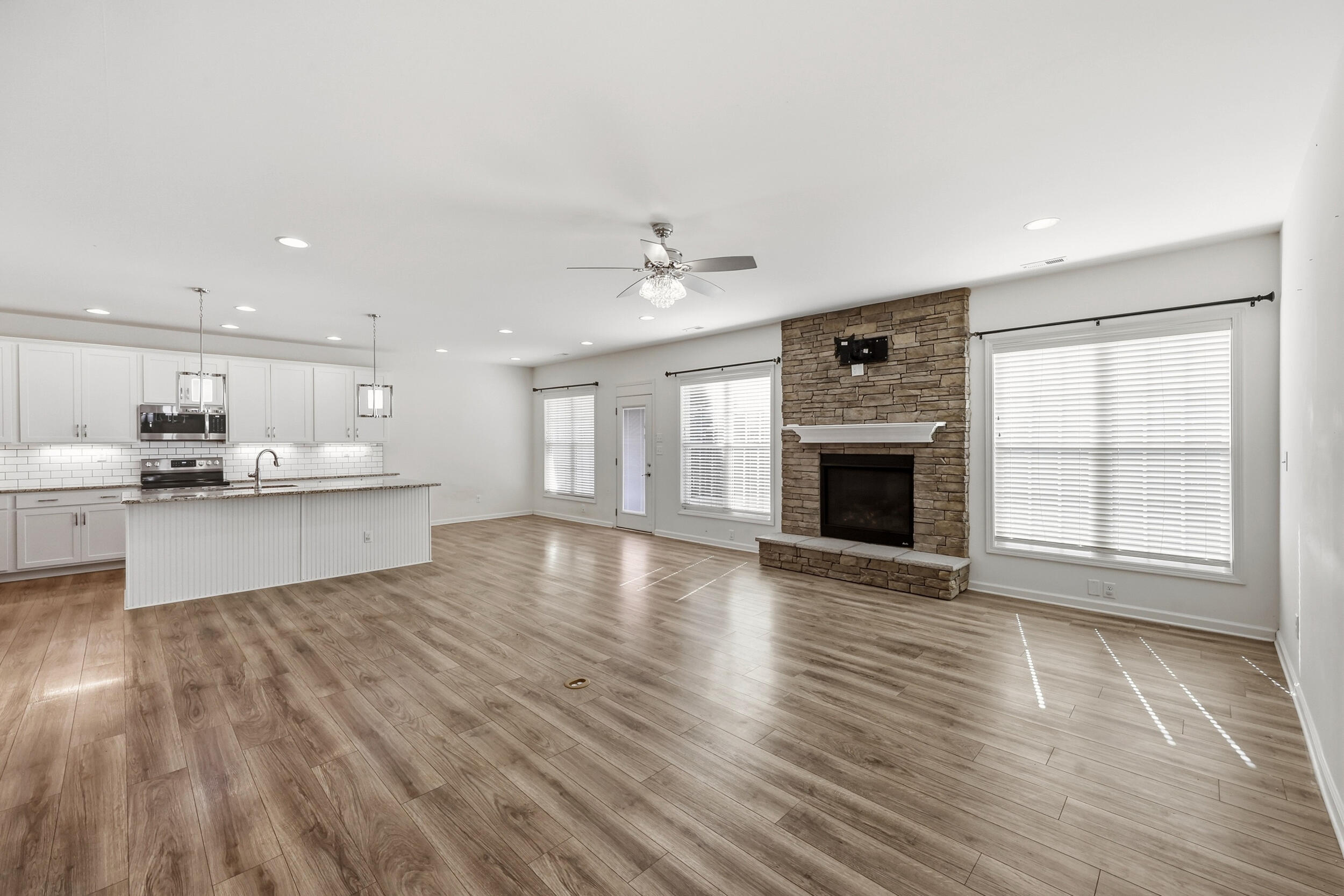 110 Castle Acre Way Property Photo 14