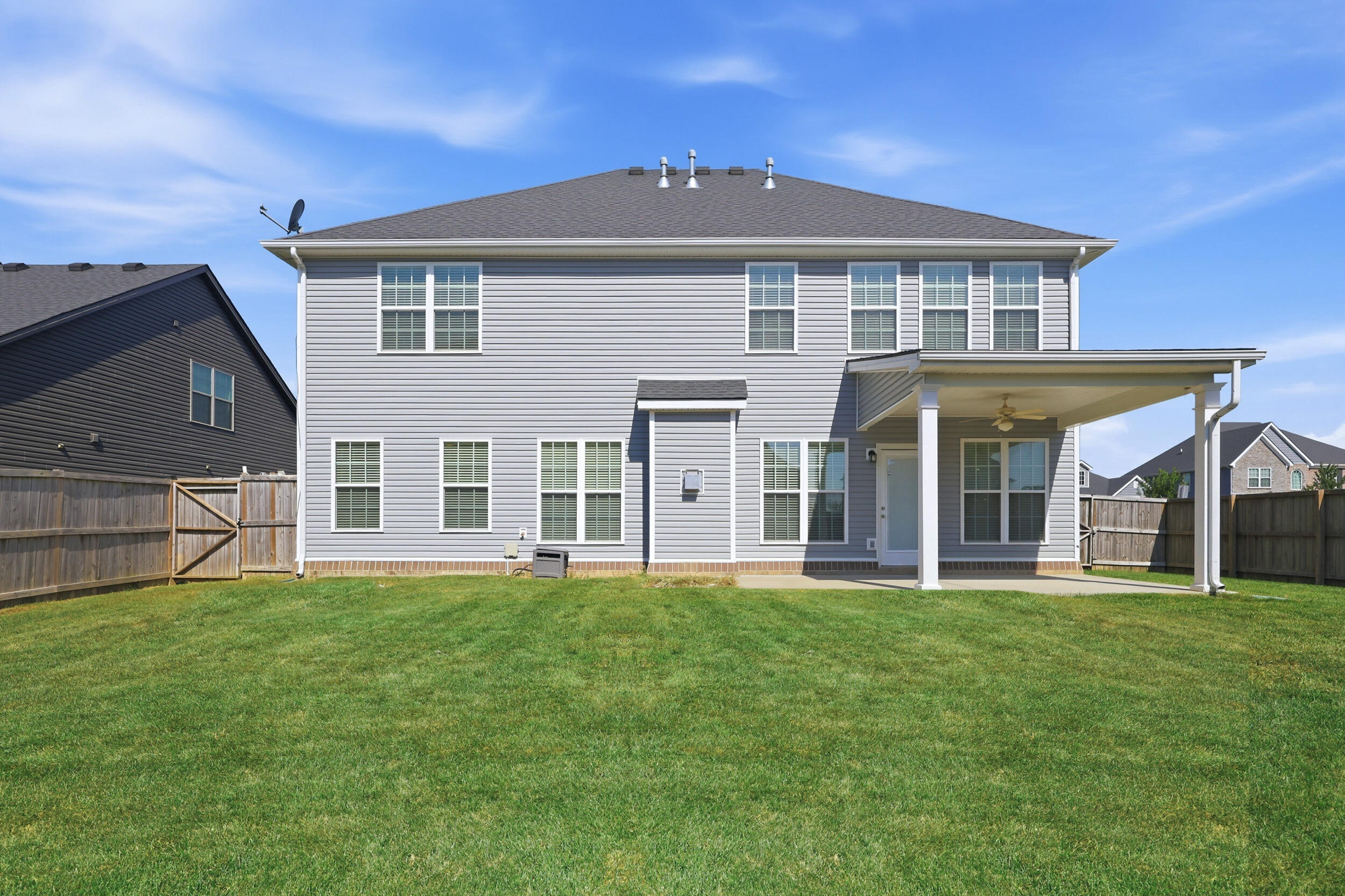 110 Castle Acre Way Property Photo 41