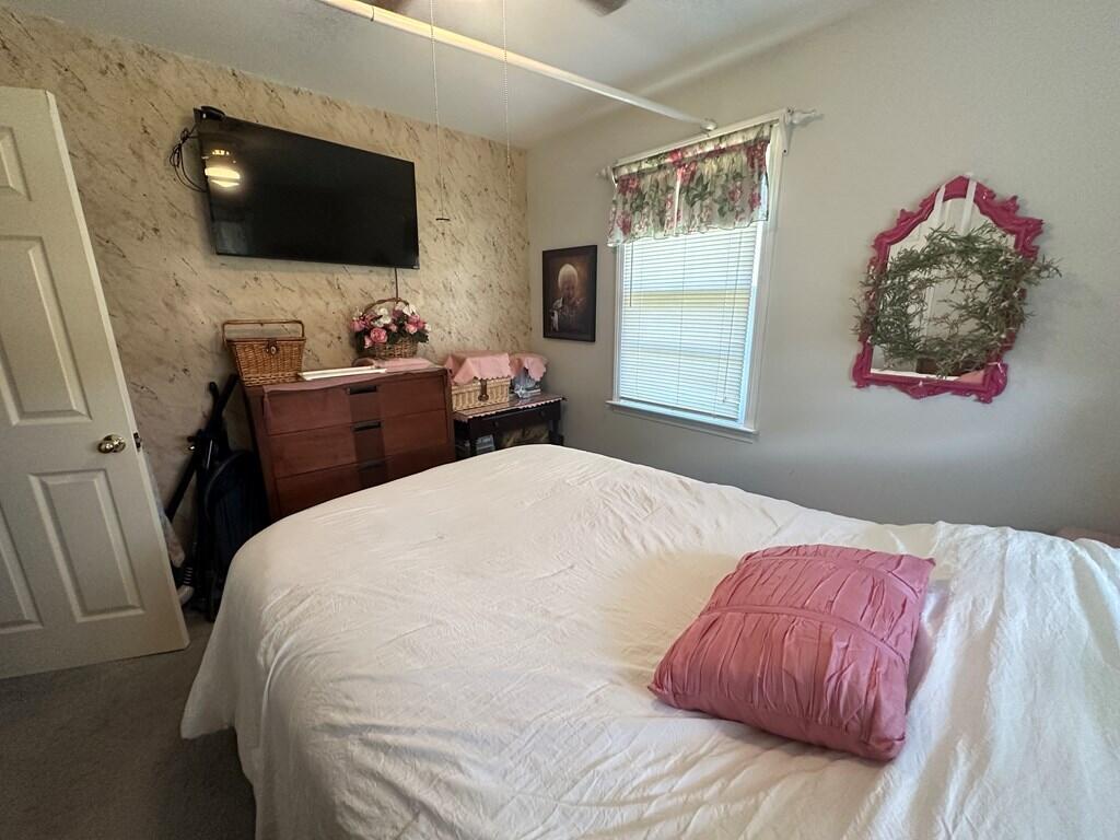 204 Crest Drive Property Photo 18