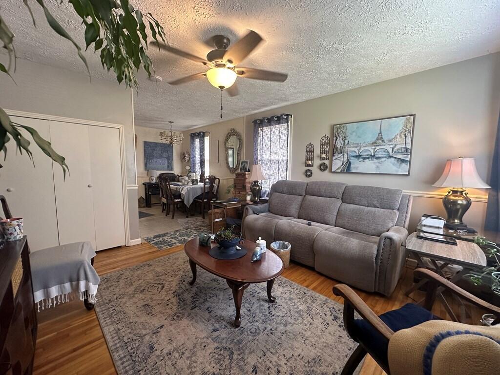 204 Crest Drive Property Photo 28
