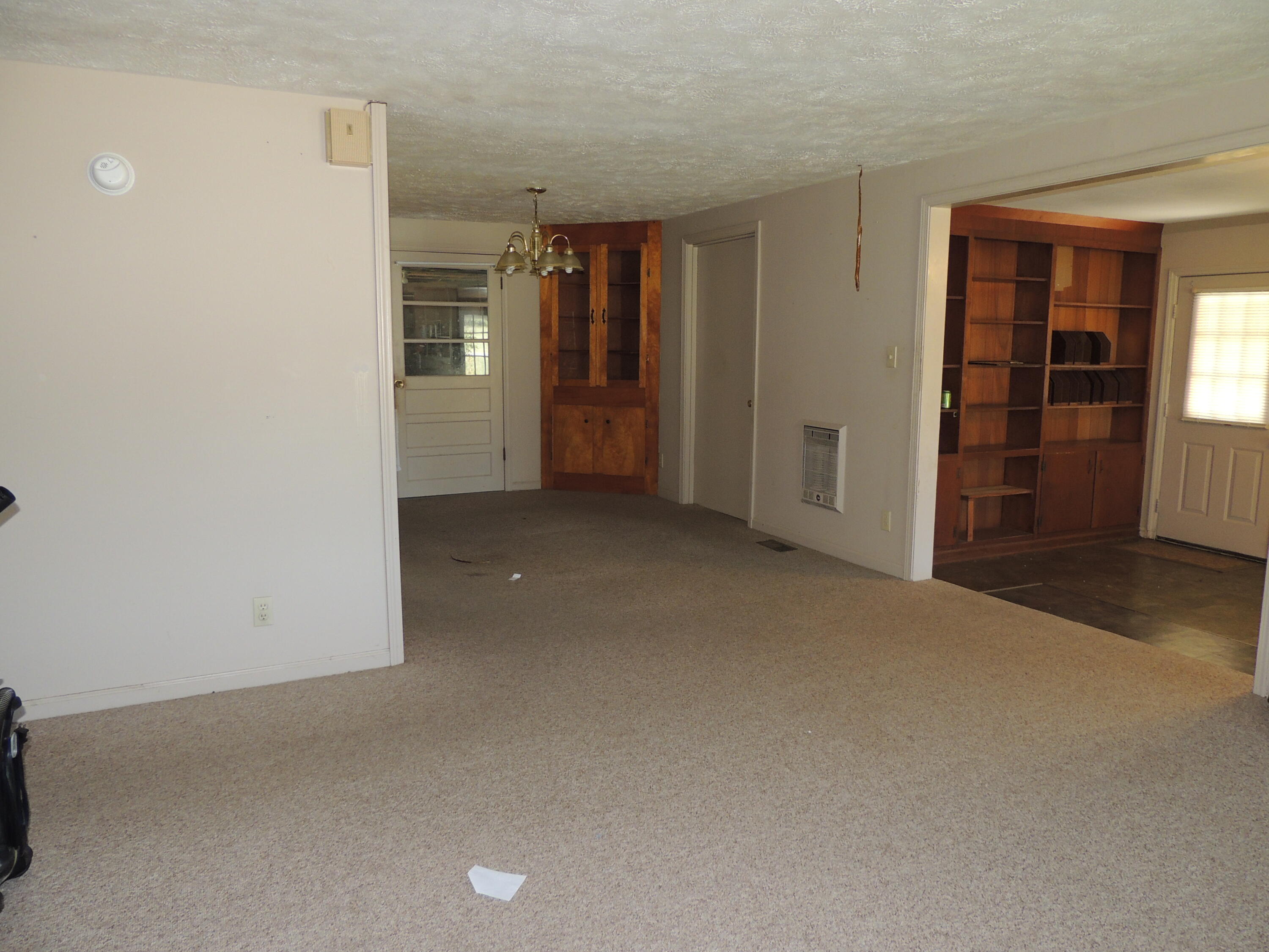 9543 State Route 121 N Property Photo 3