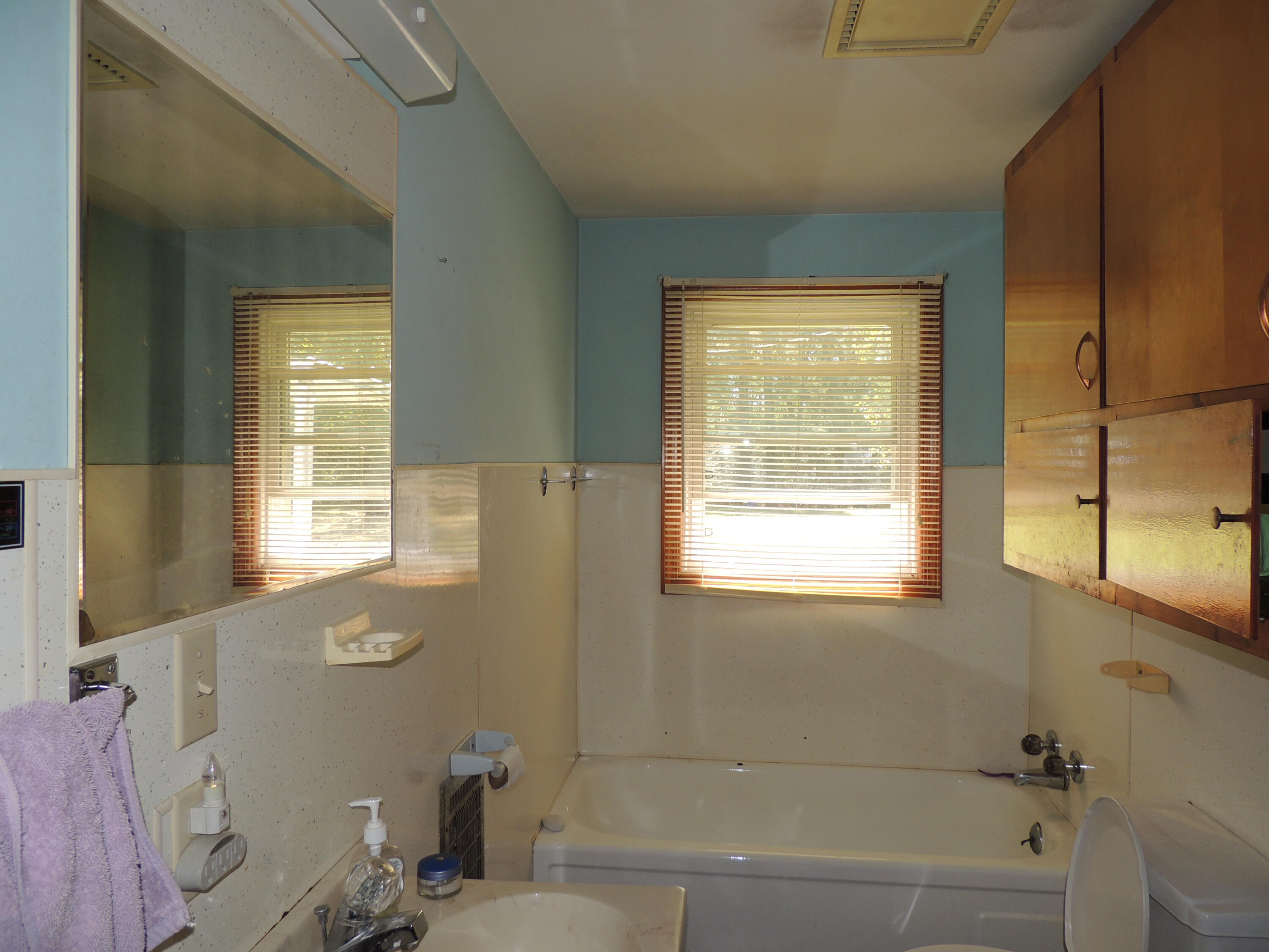 9543 State Route 121 N Property Photo 11