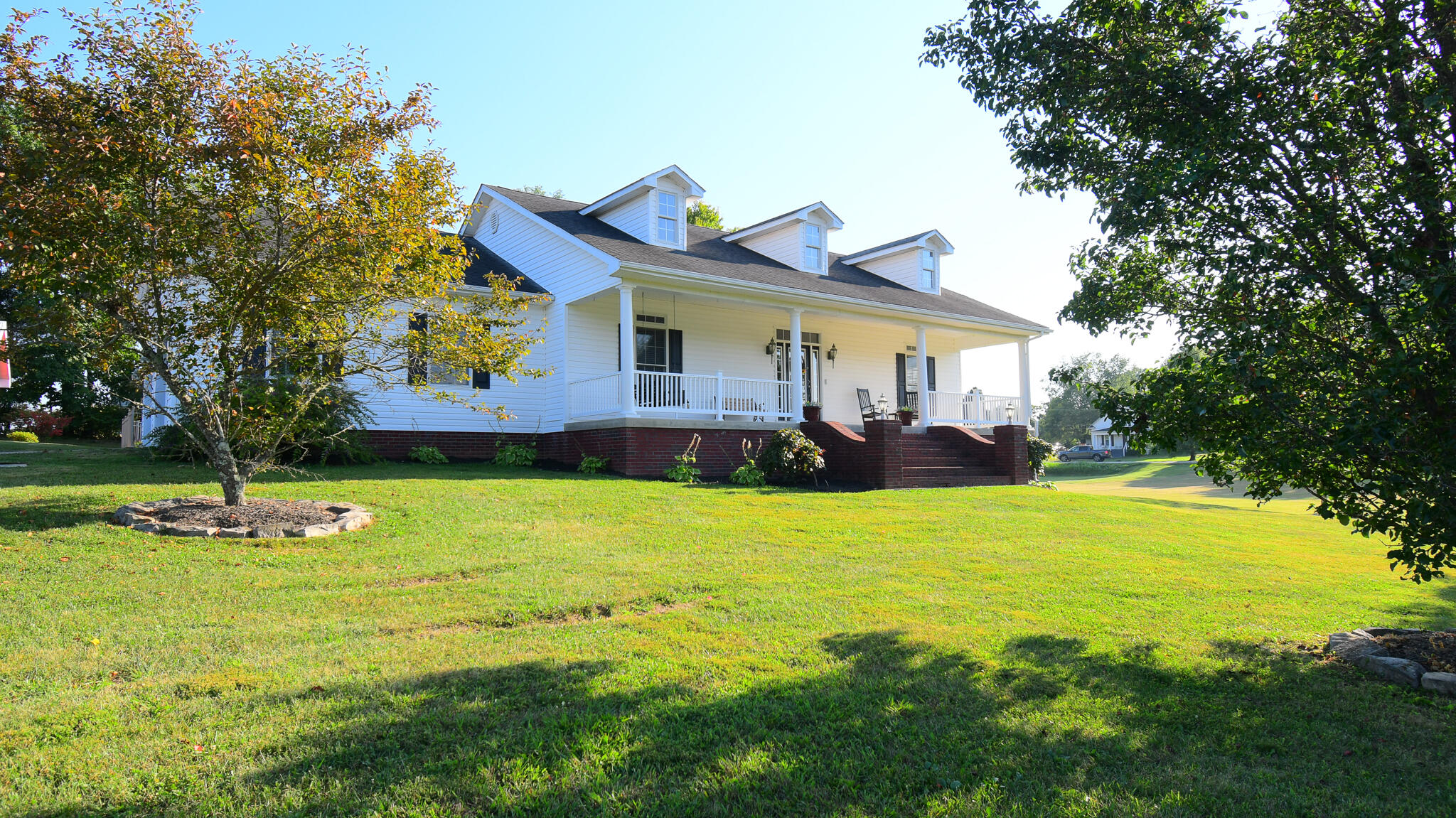 1019 Griffin Drive Property Photo 4