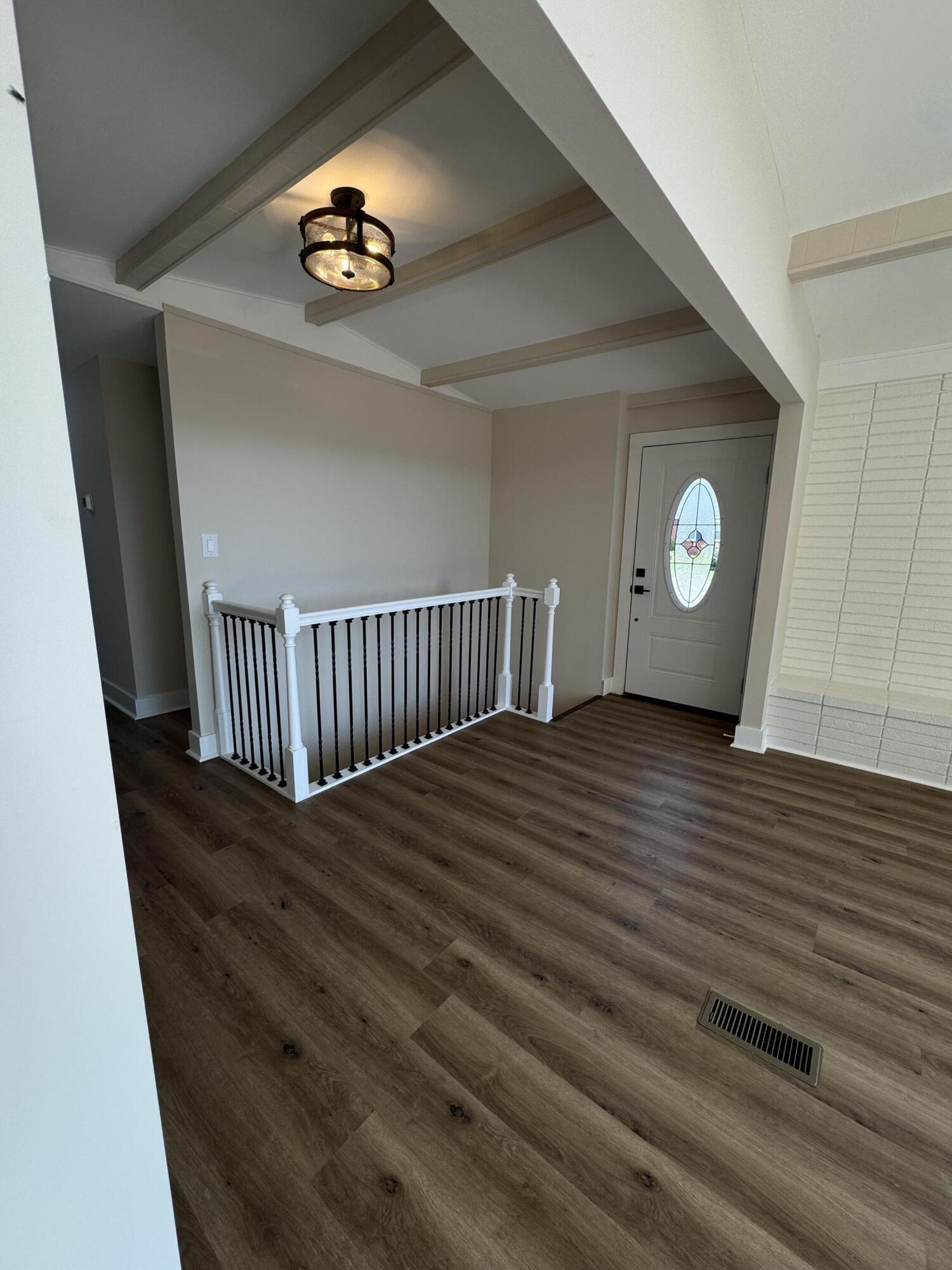 139 Malibu Drive Property Photo 17