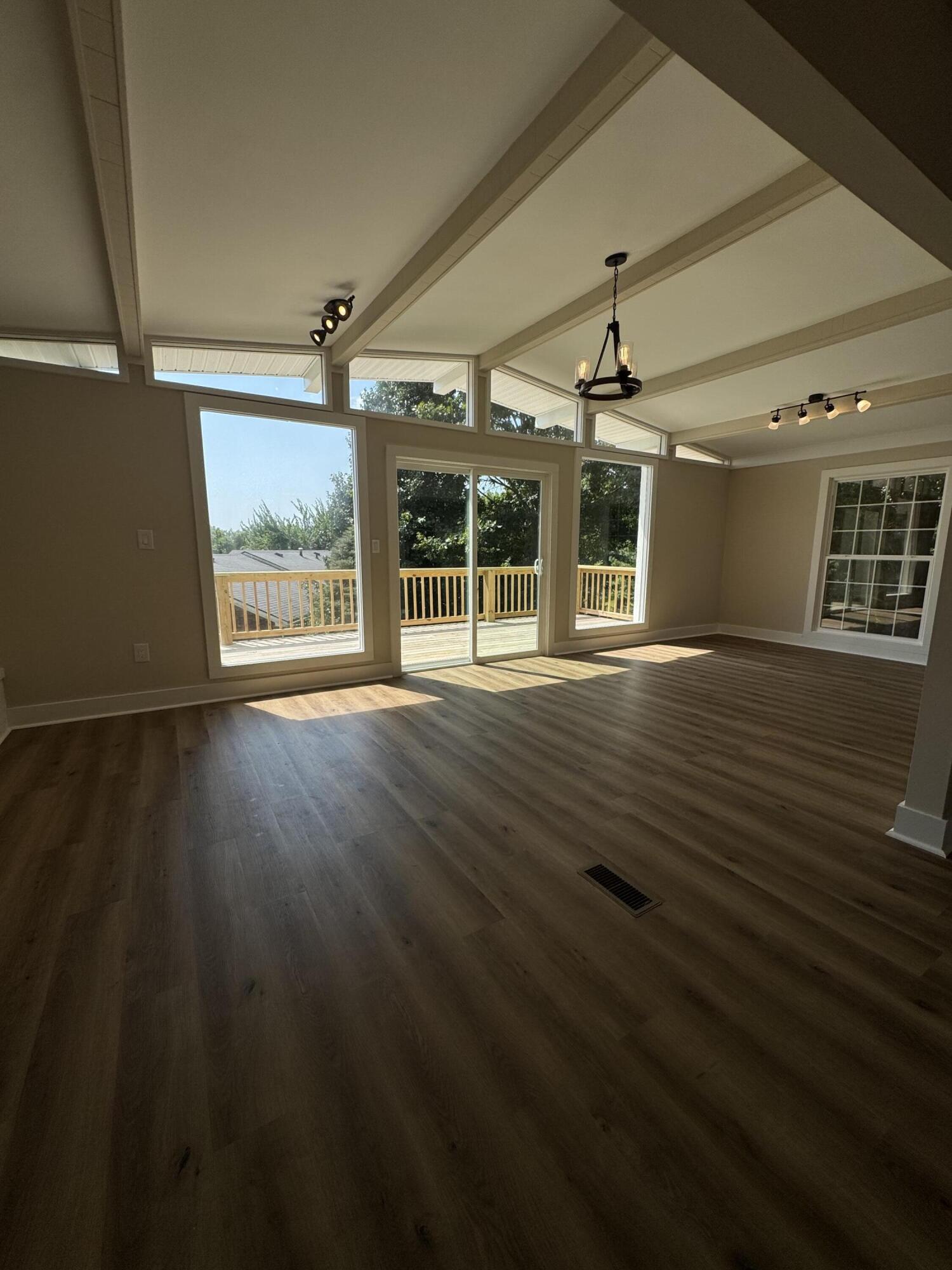 139 Malibu Drive Property Photo 57