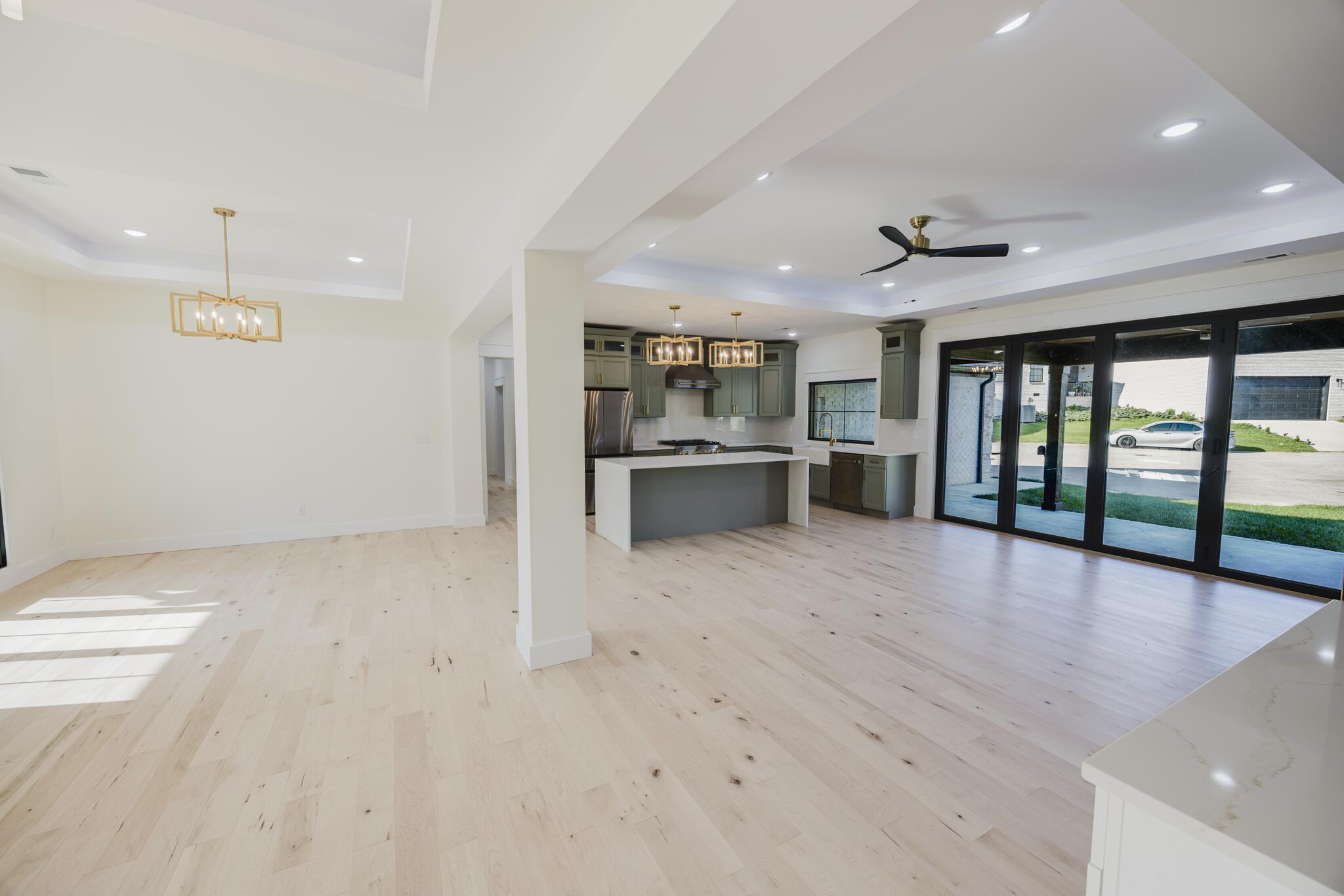 1433 Clubhouse Lane Property Photo 10
