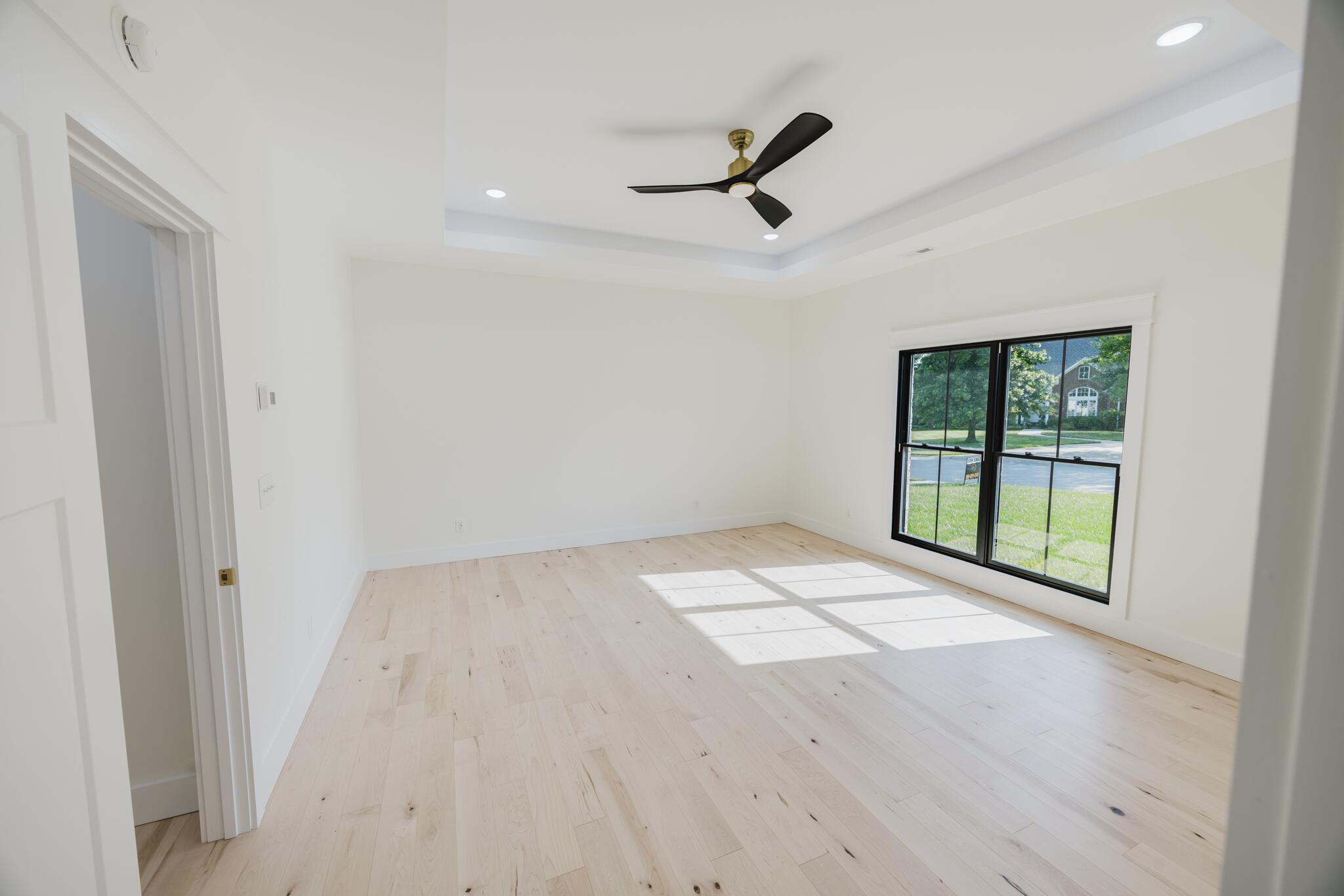 1433 Clubhouse Lane Property Photo 26