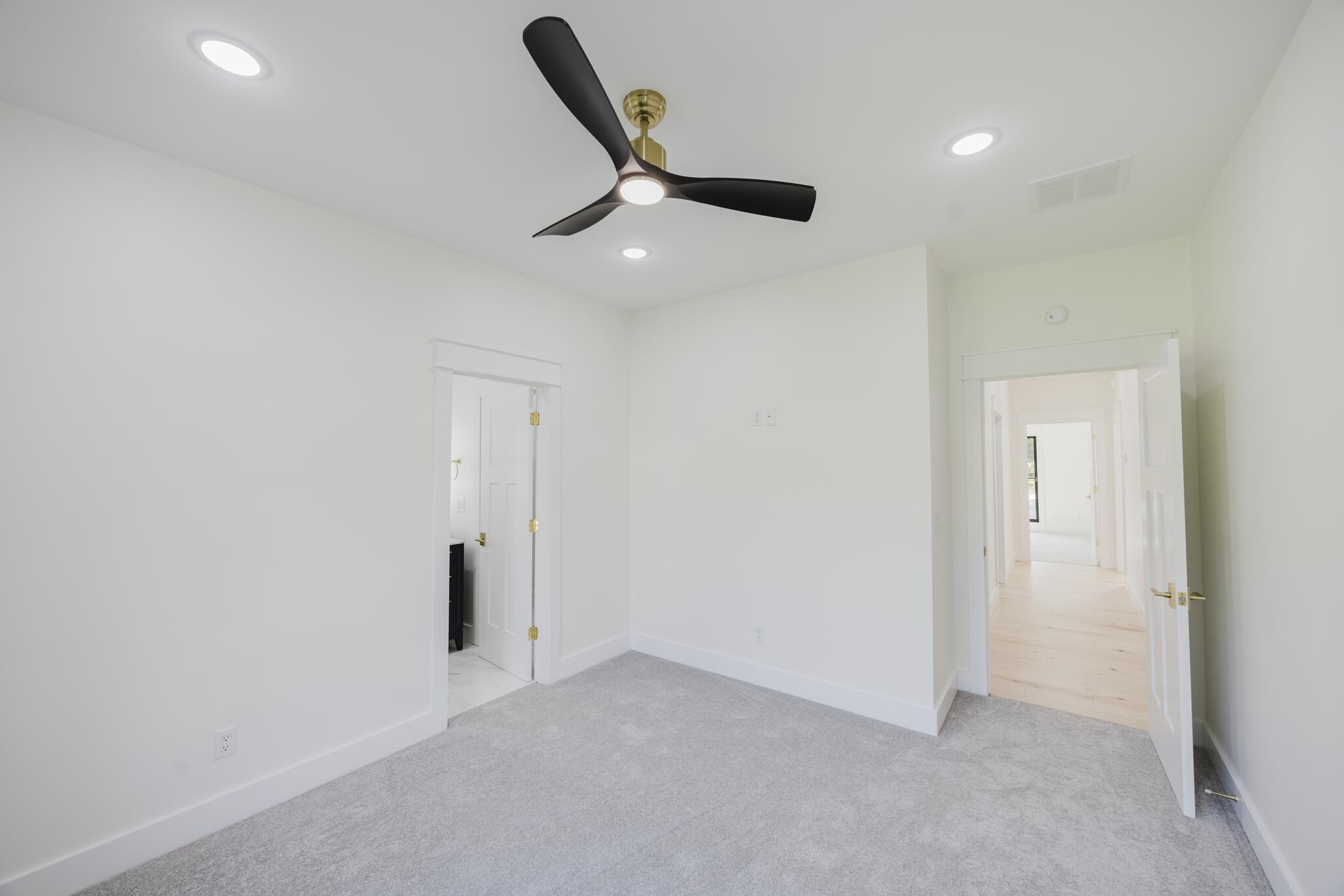 1433 Clubhouse Lane Property Photo 47
