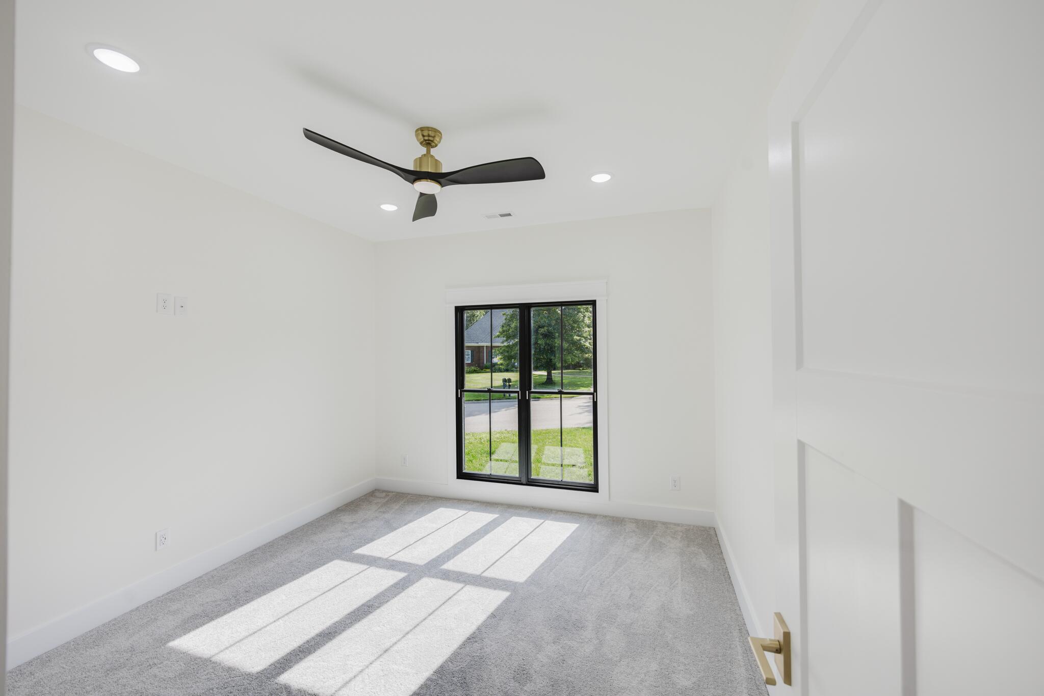 1433 Clubhouse Lane Property Photo 58