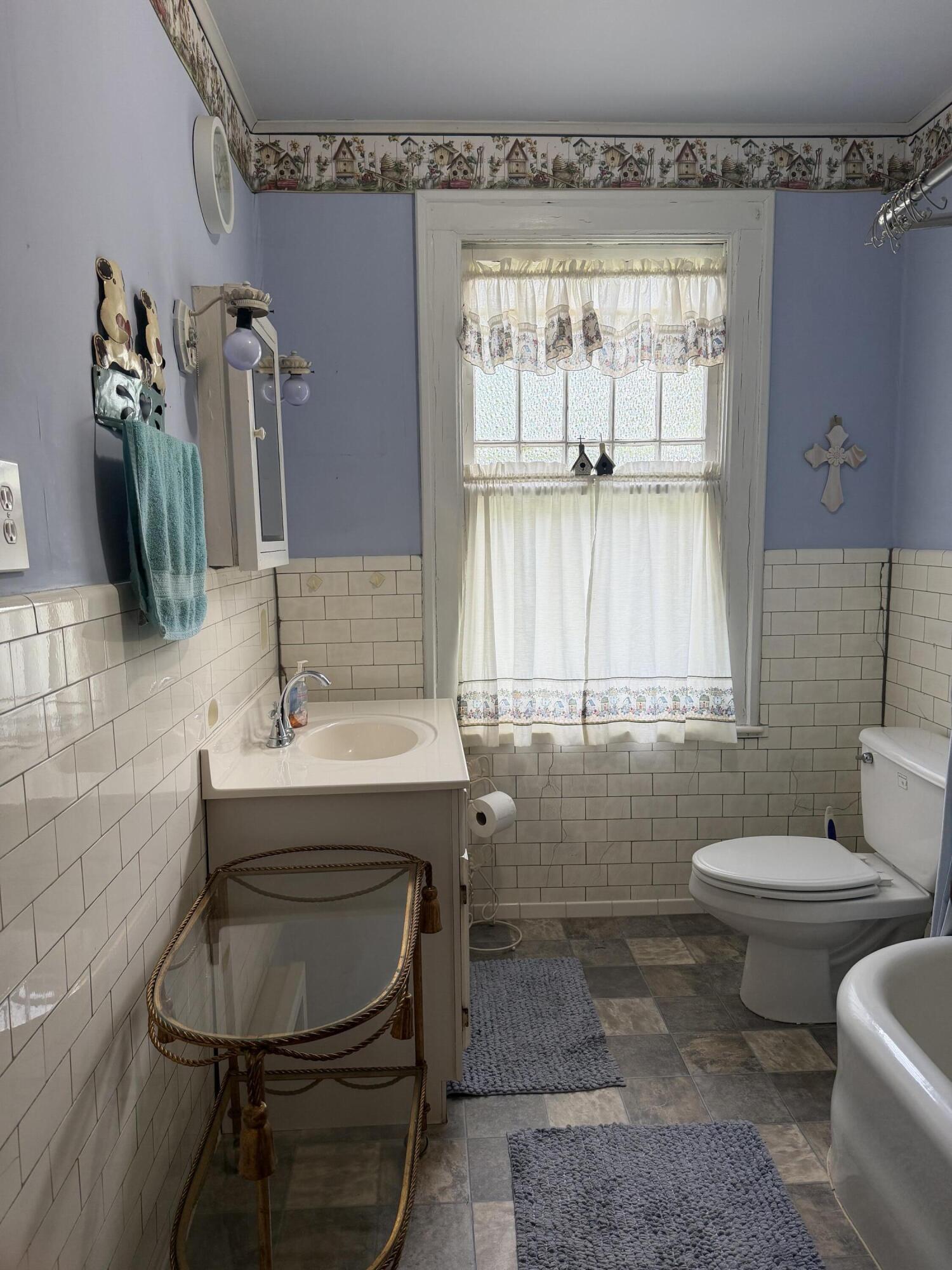 522 N Main Street Property Photo 45