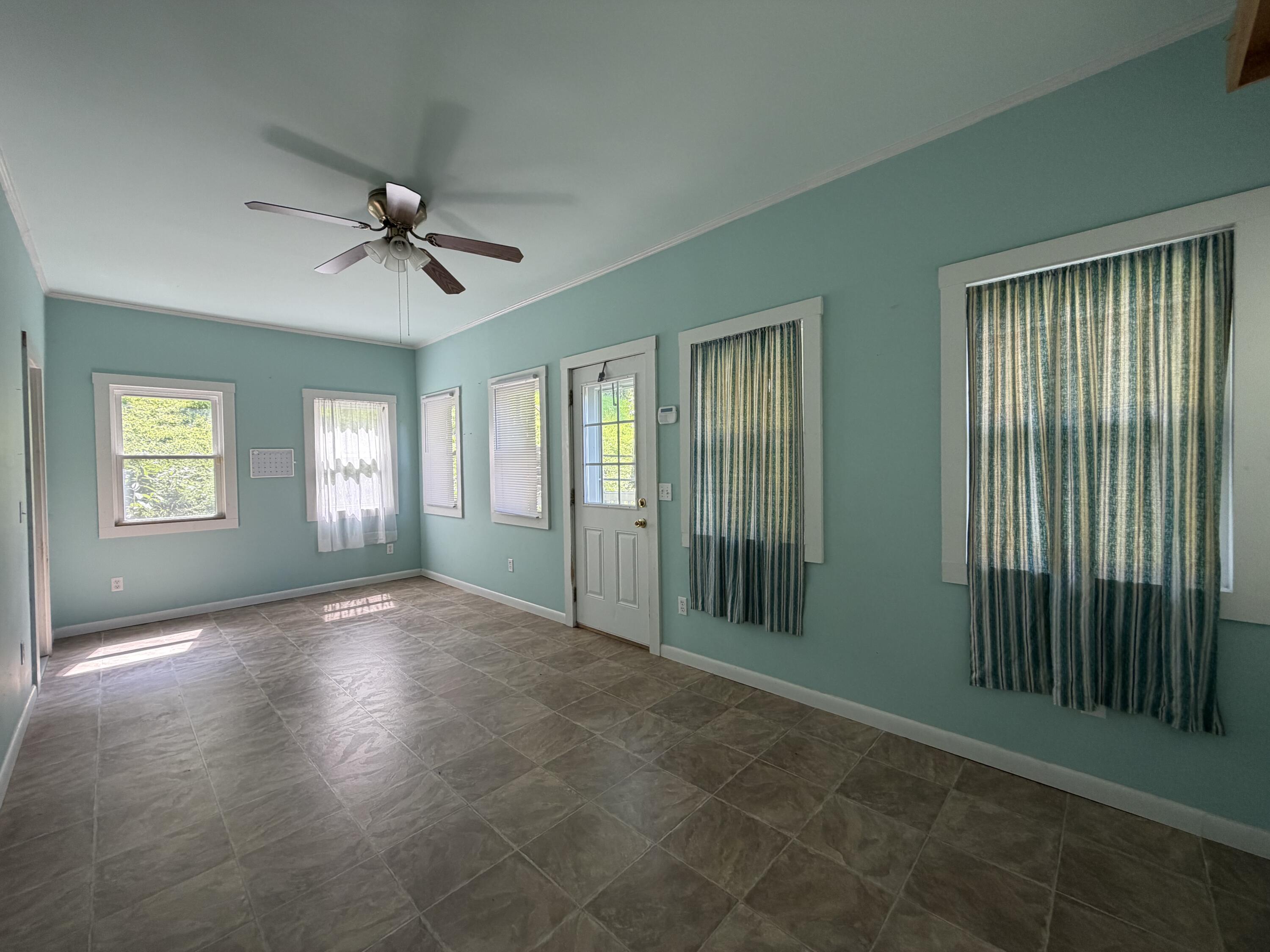 522 N Main Street Property Photo 95