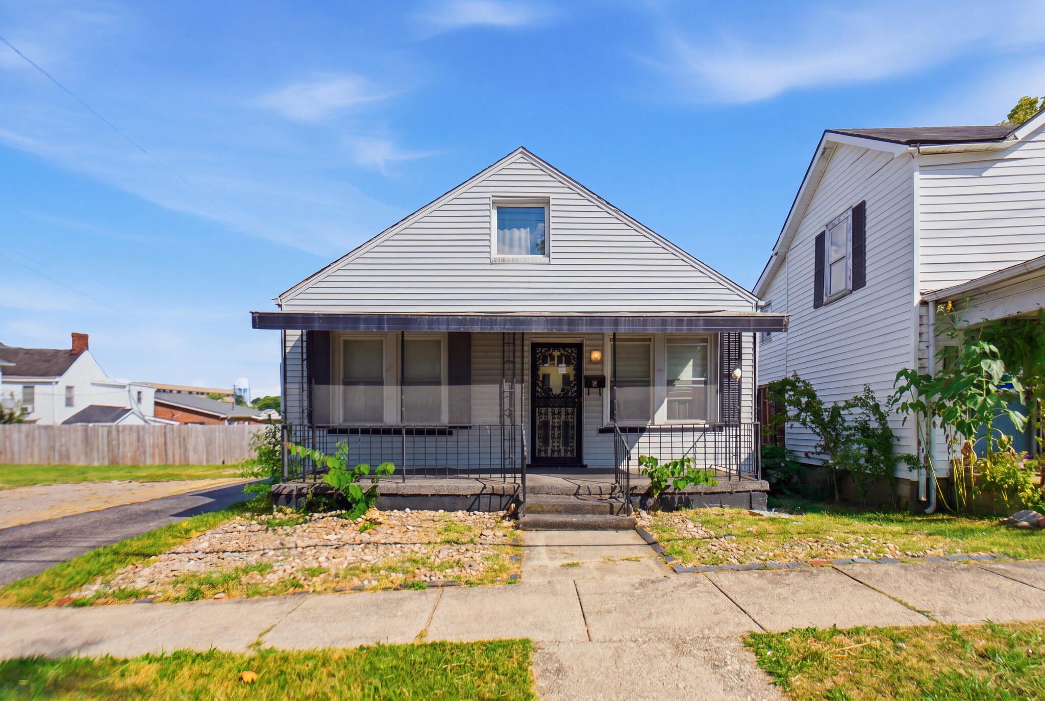 5 S Burns Avenue Property Photo 1