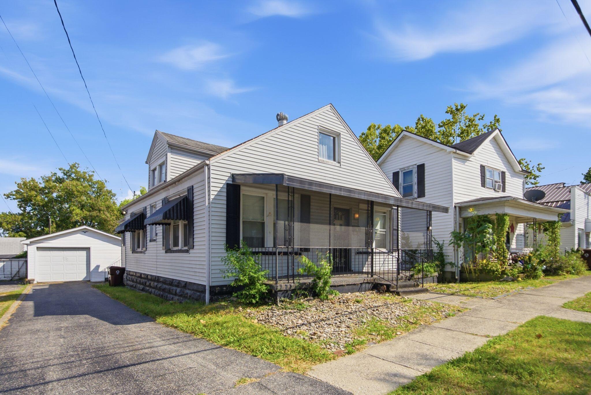 5 S Burns Avenue Property Photo 3