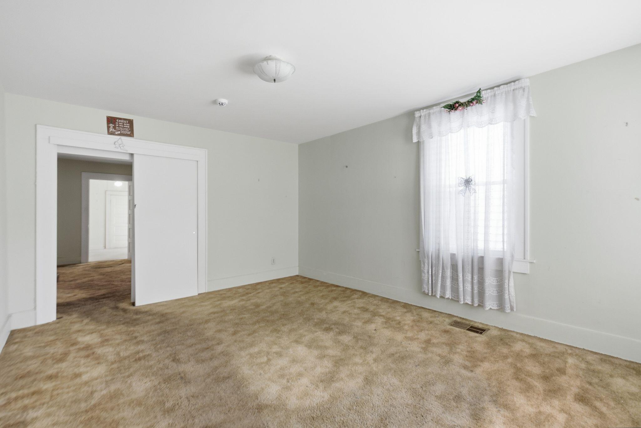 5 S Burns Avenue Property Photo 5