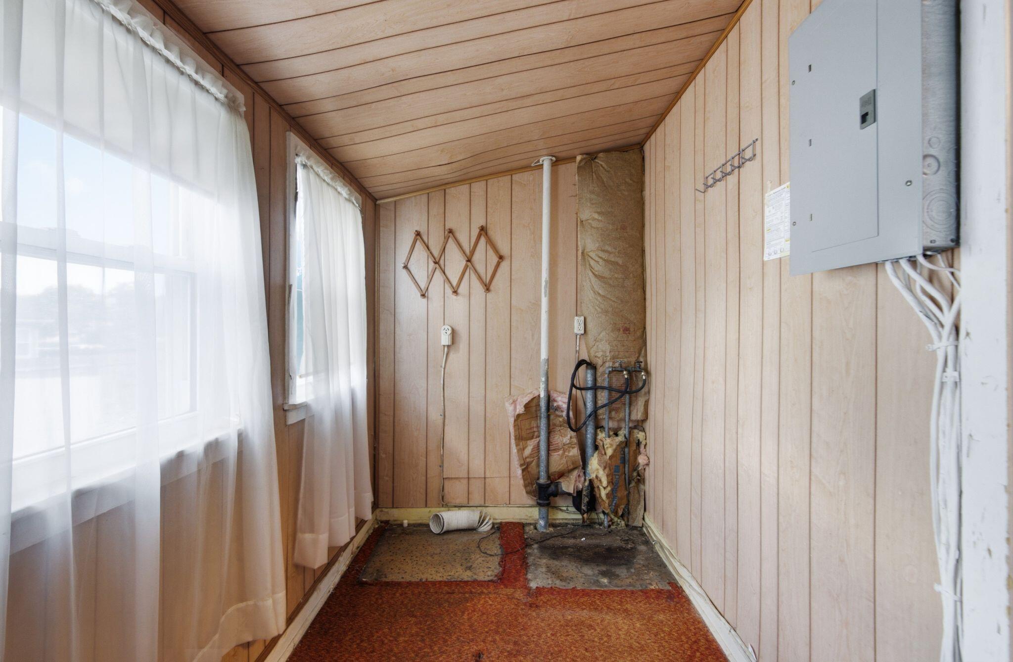 5 S Burns Avenue Property Photo 21