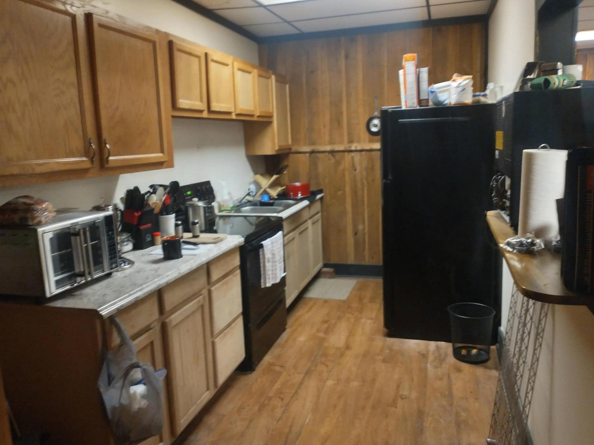 135 E Broadway Street Property Photo 6