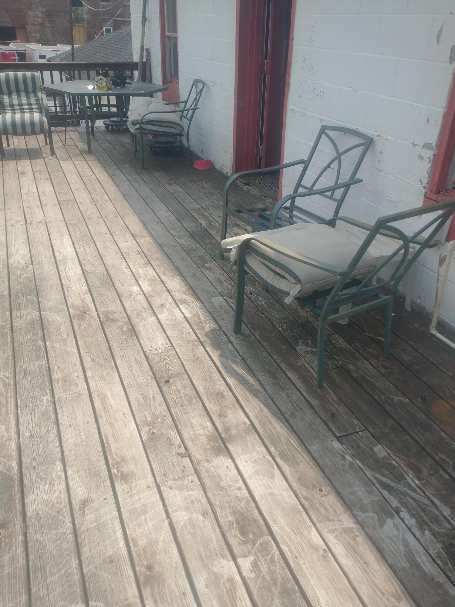 135 E Broadway Street Property Photo 13