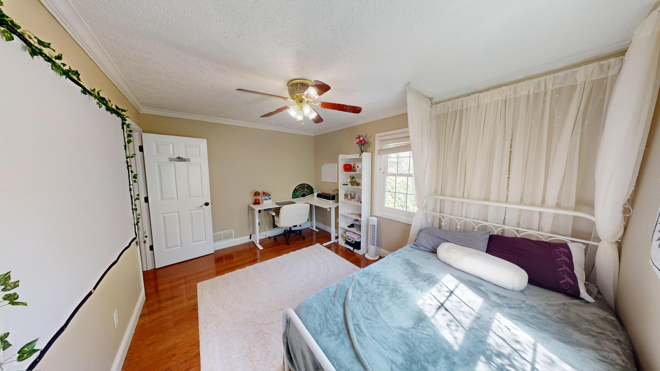 211 L Hancock Road Property Photo 18