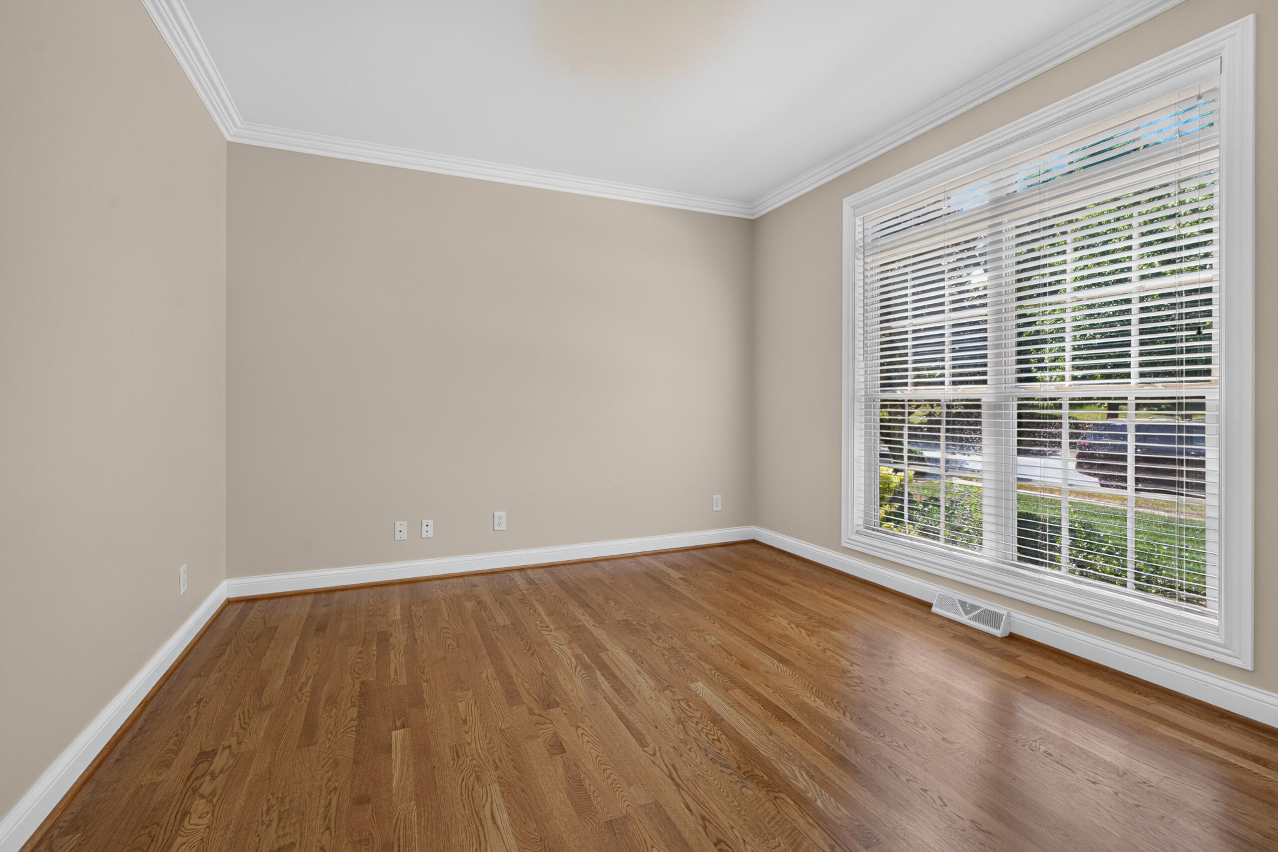 1245 Birmingham Lane Property Photo 6
