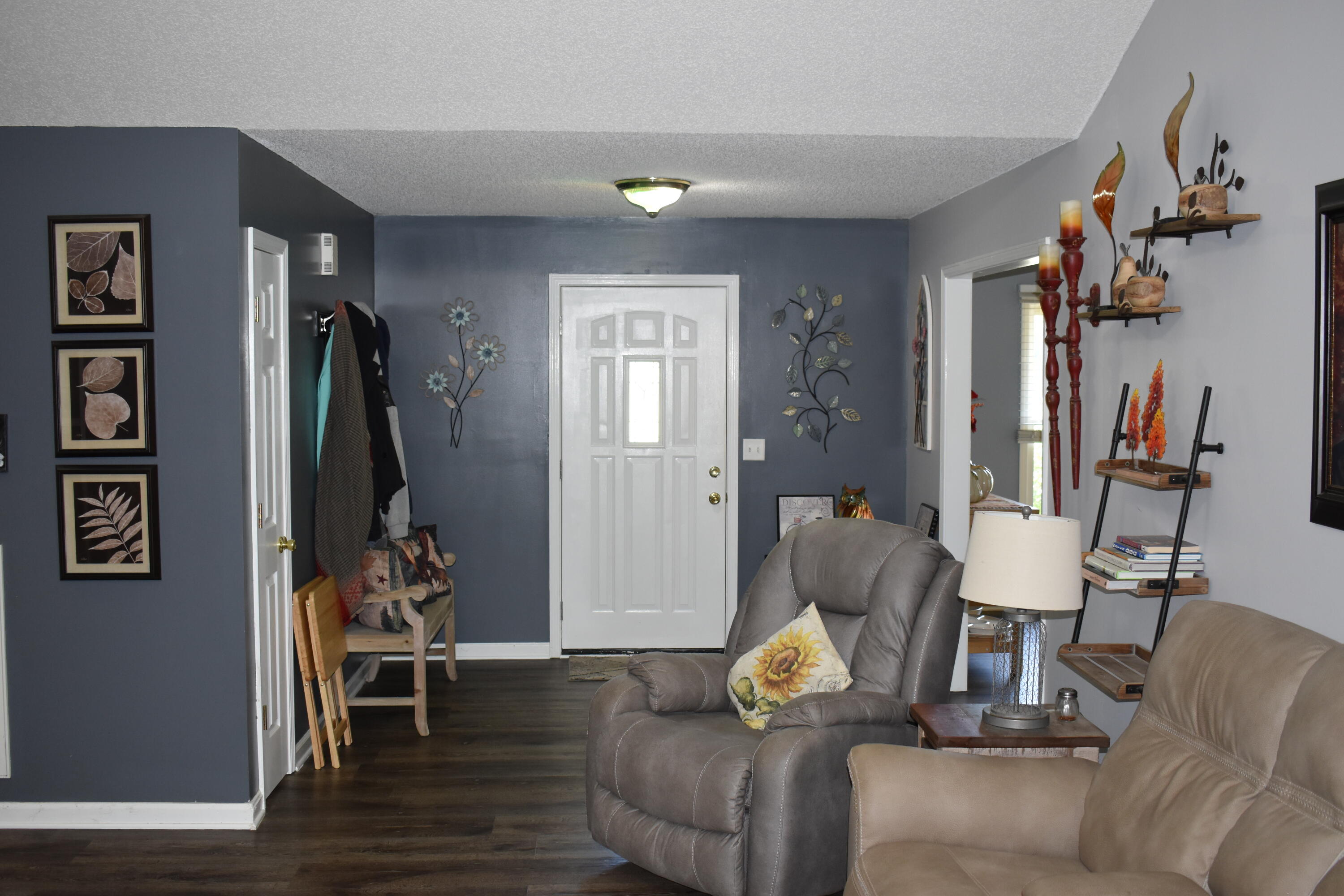 1875 Creekview Drive Property Photo 18