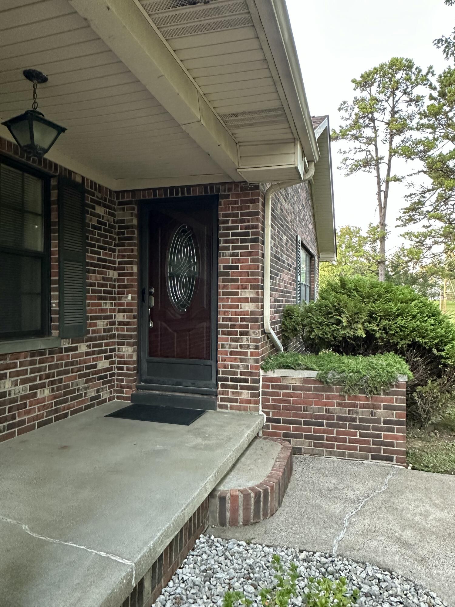 1865 Sharpe School Road Property Photo 4