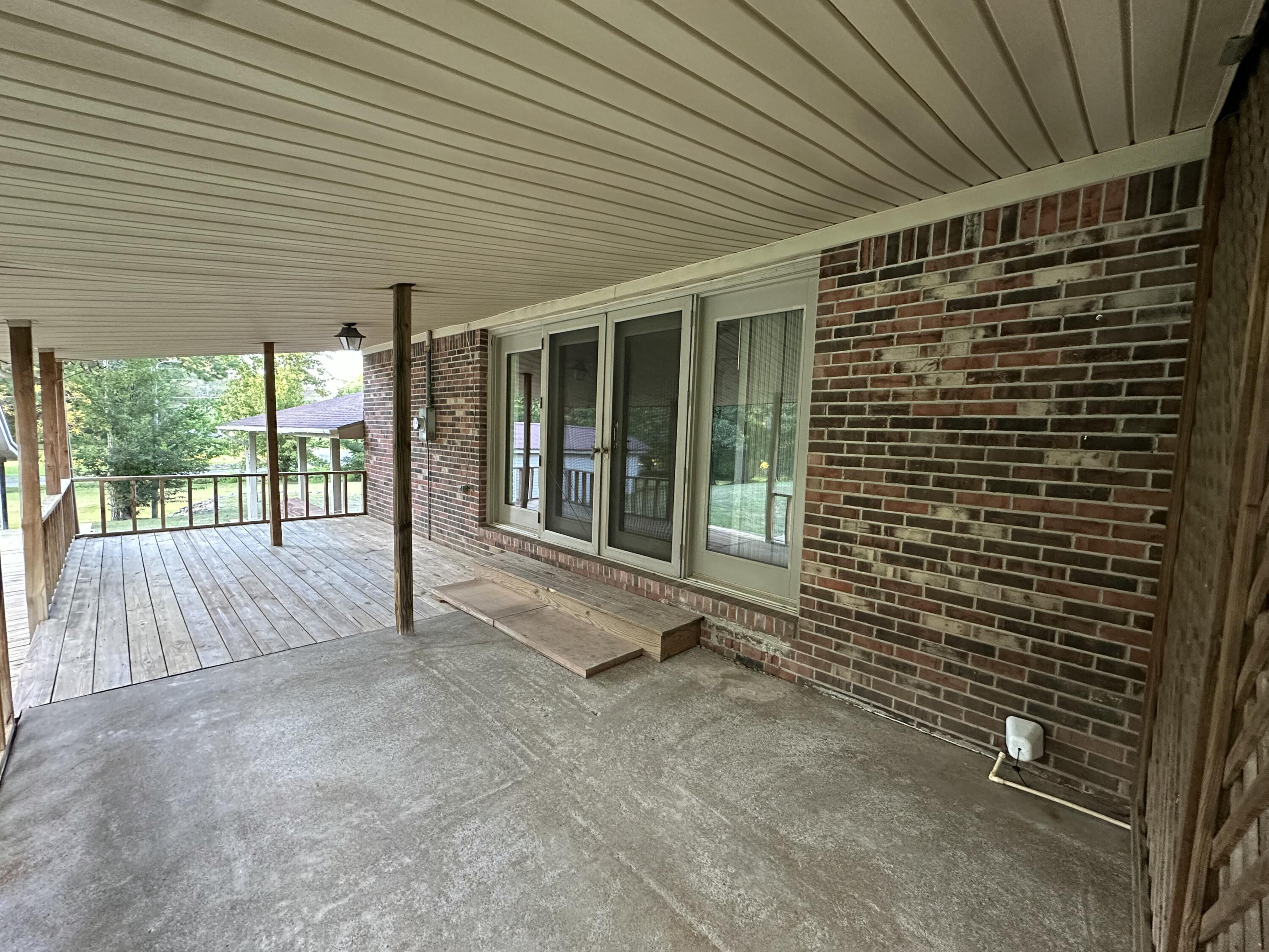 1865 Sharpe School Road Property Photo 15