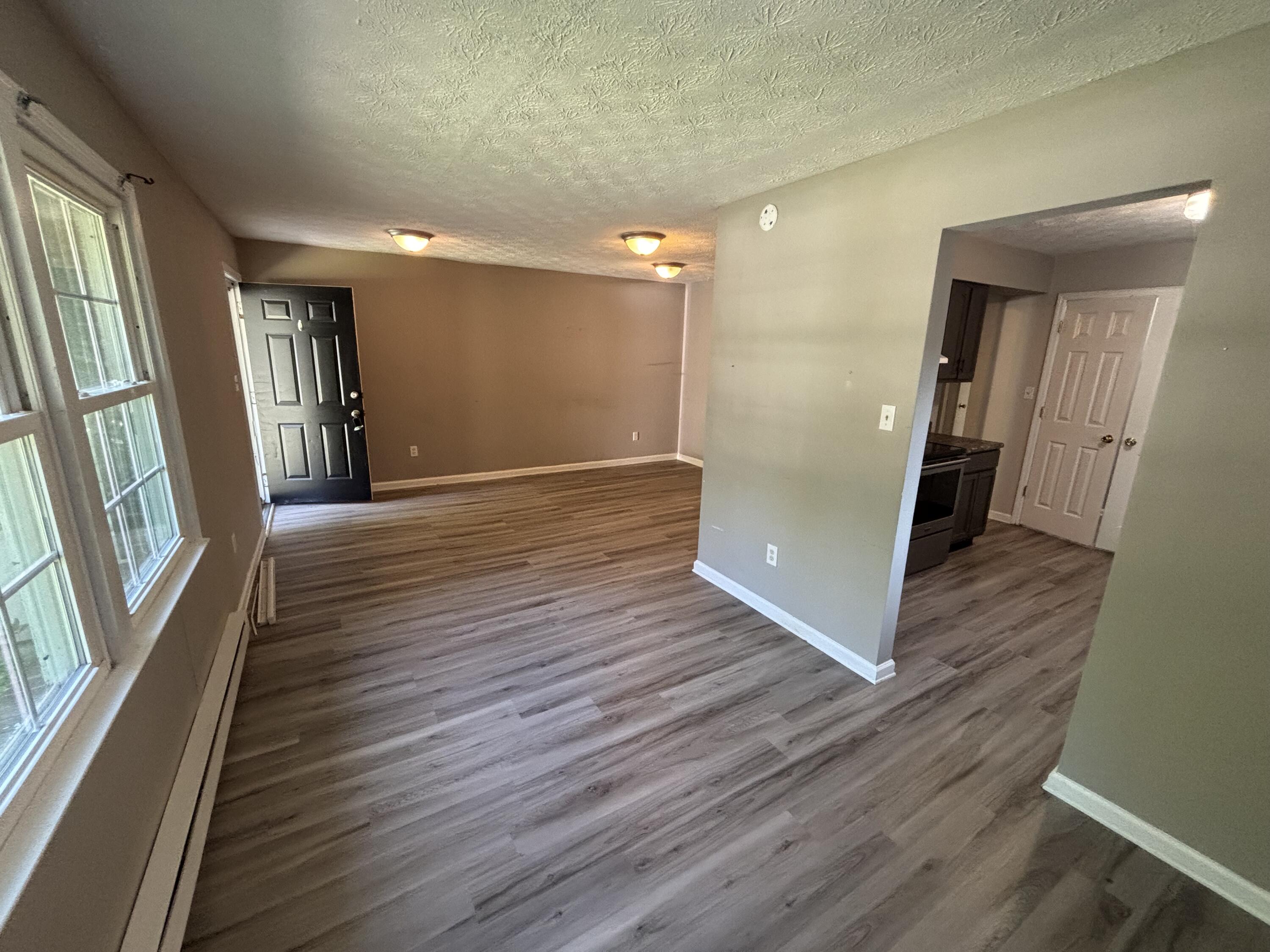 330 Garden Park Drive Property Photo 3