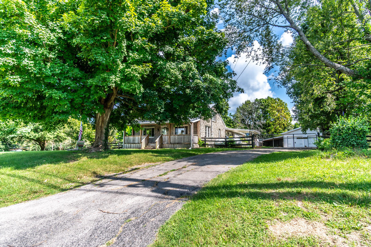 4481 Athens Boonesboro Road Property Photo 1