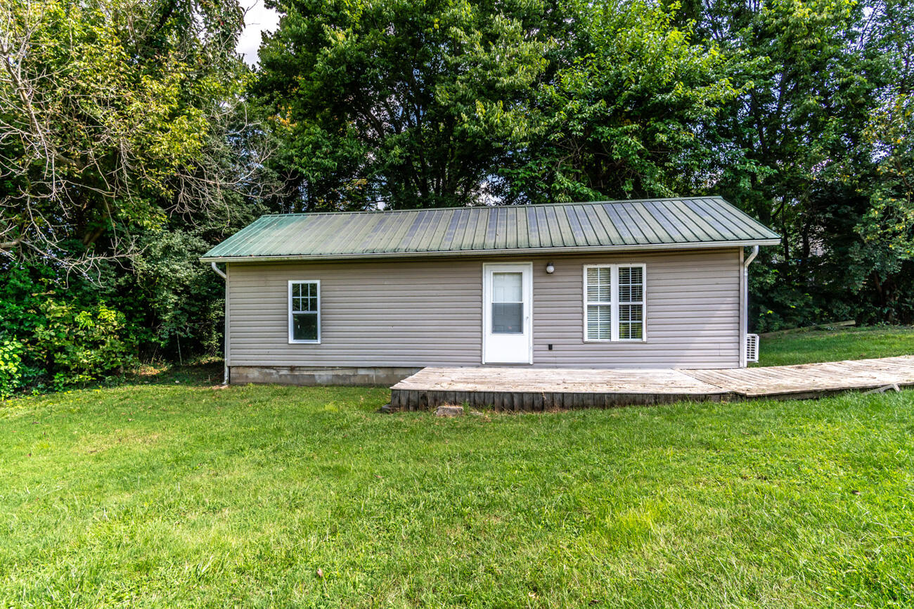 4481 Athens Boonesboro Road Property Photo 7
