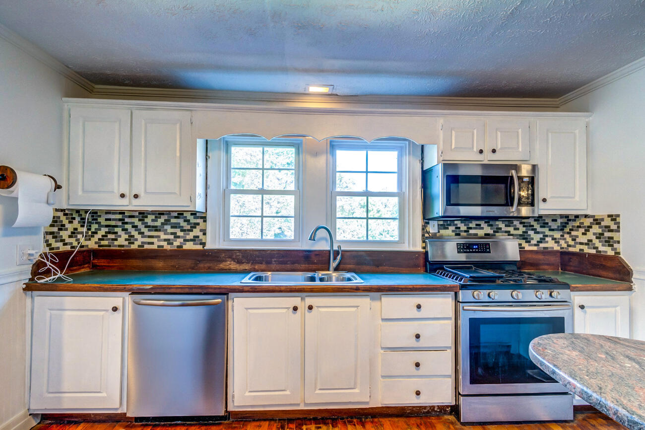 4481 Athens Boonesboro Road Property Photo 26