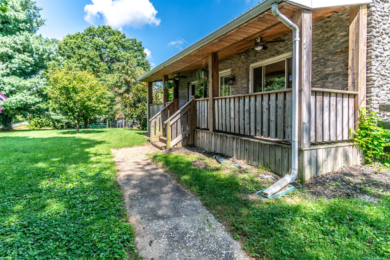 4481 Athens Boonesboro Road Property Photo 36