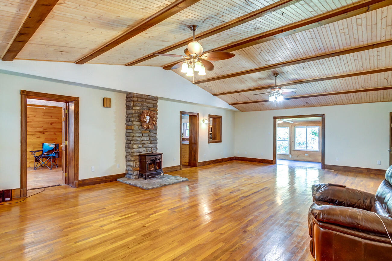 4481 Athens Boonesboro Road Property Photo 48