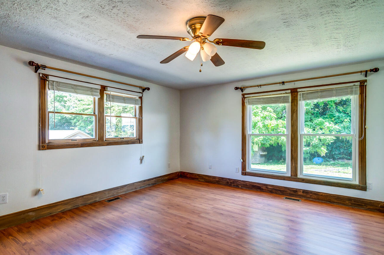 4481 Athens Boonesboro Road Property Photo 66