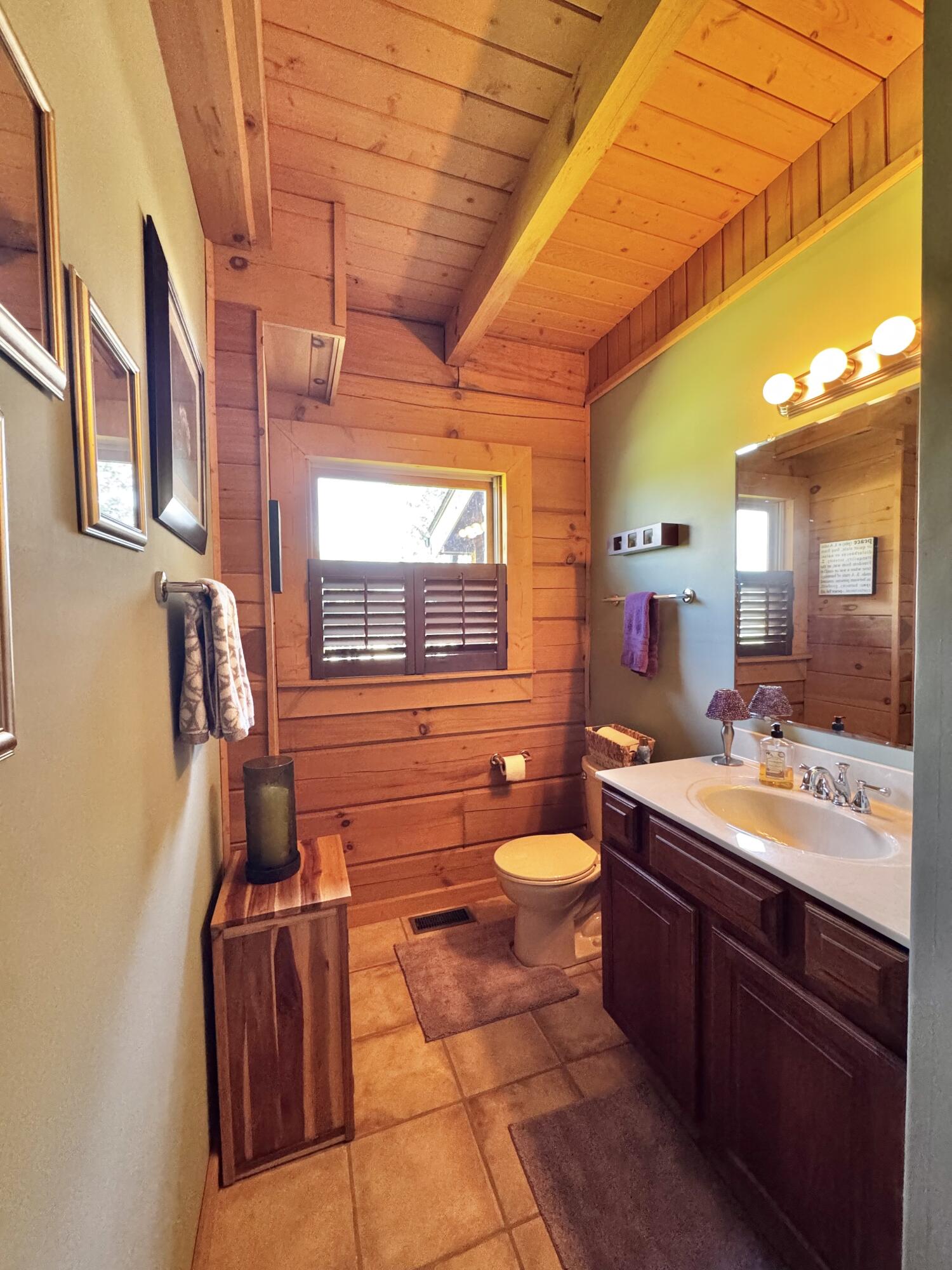 1087 Hideaway Drive Property Photo 16