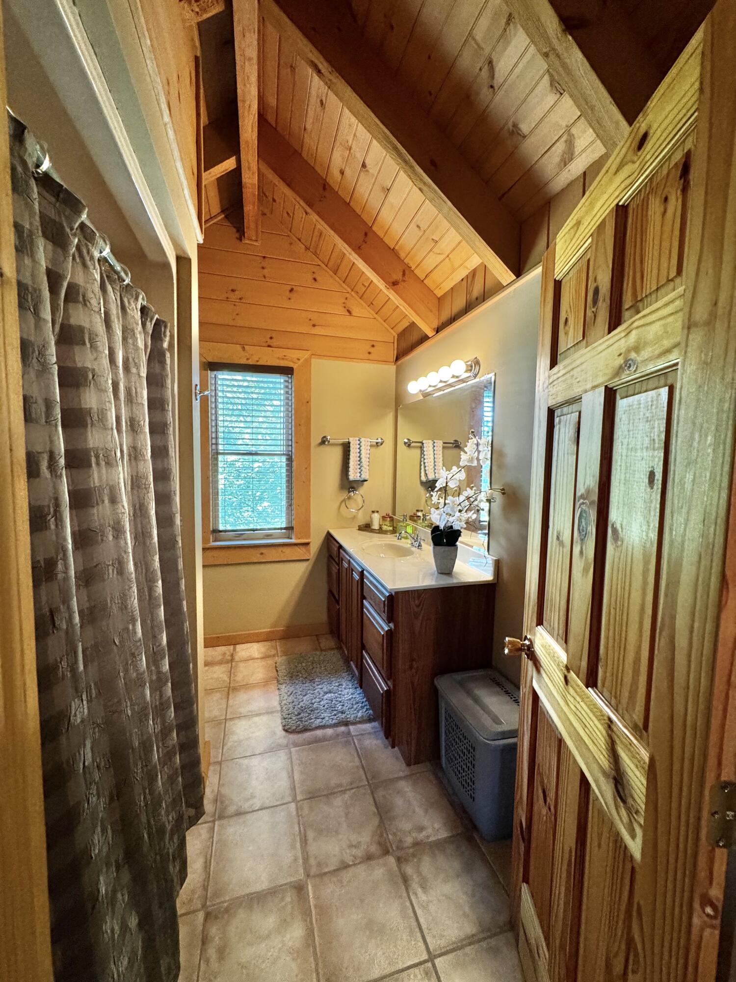 1087 Hideaway Drive Property Photo 32