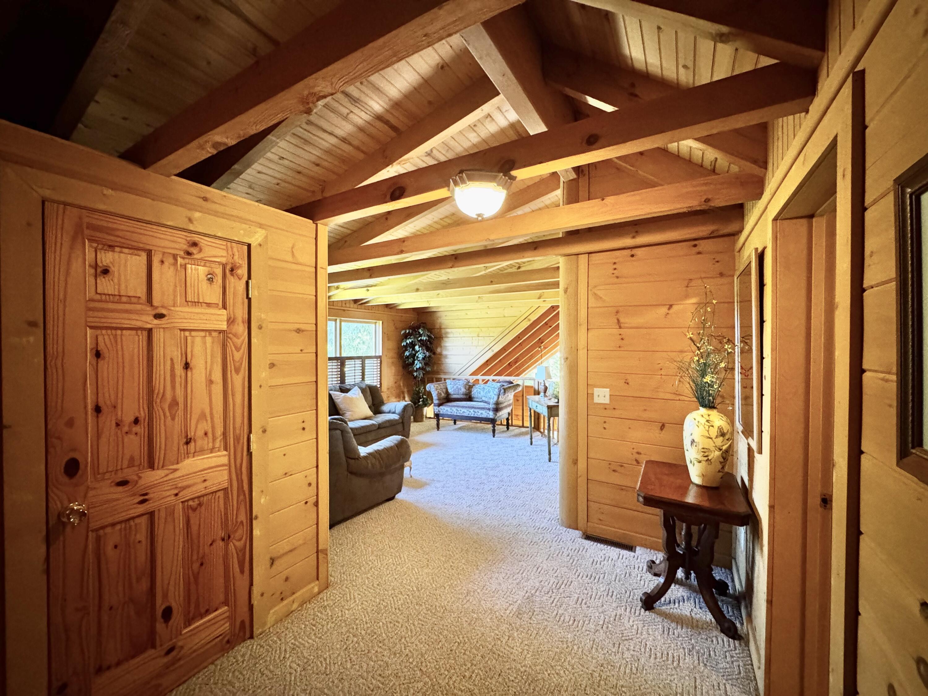 1087 Hideaway Drive Property Photo 36