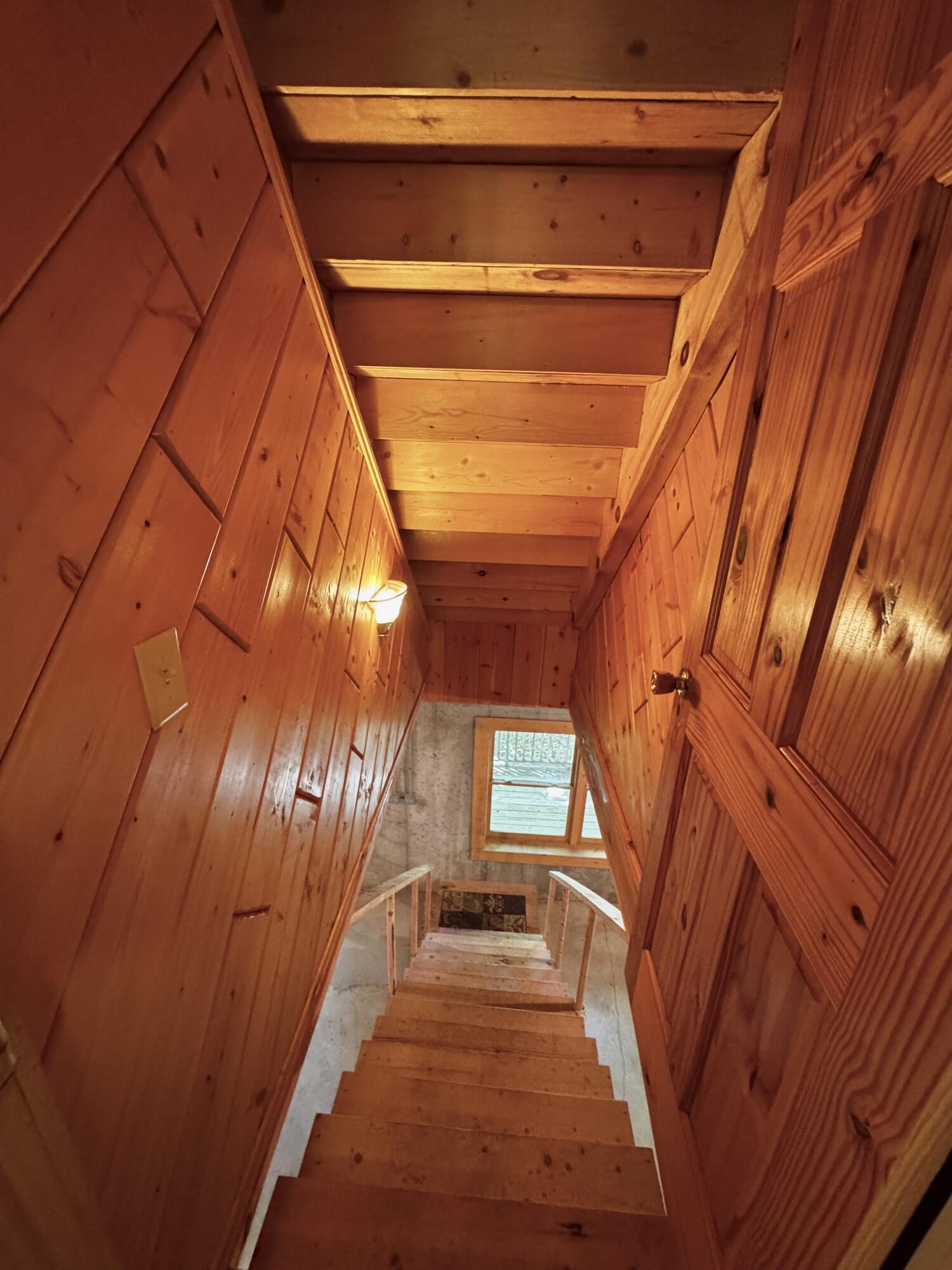 1087 Hideaway Drive Property Photo 37