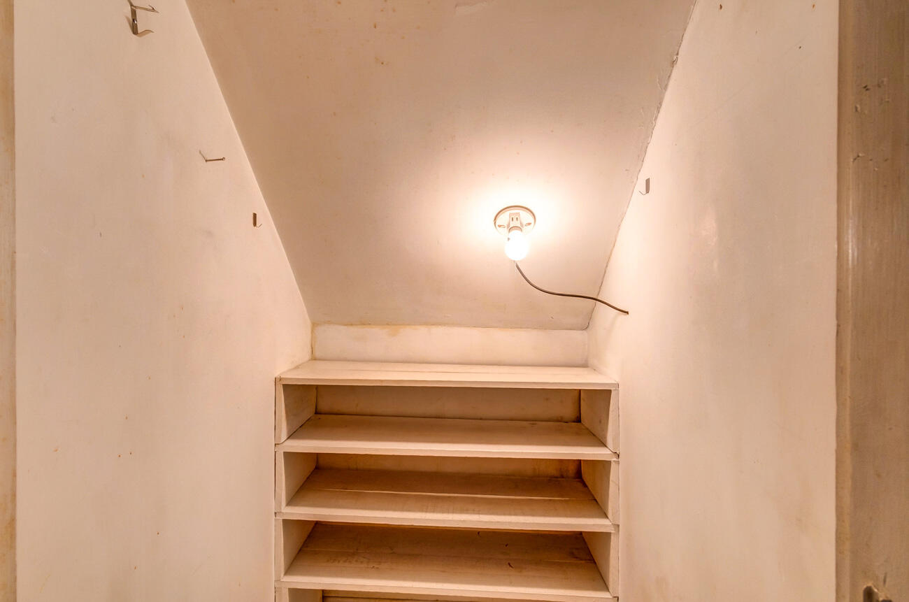 120 Windsor Drive Property Photo 19