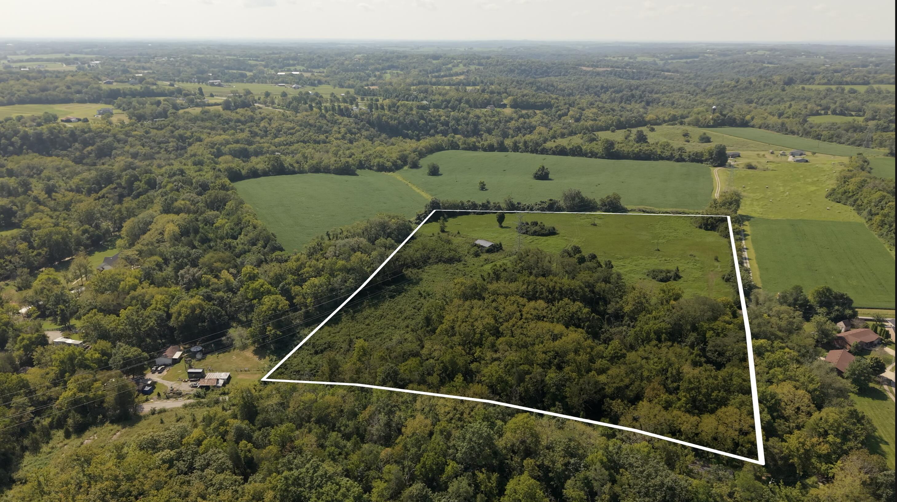 389-395 Campground Lane Property Photo 4