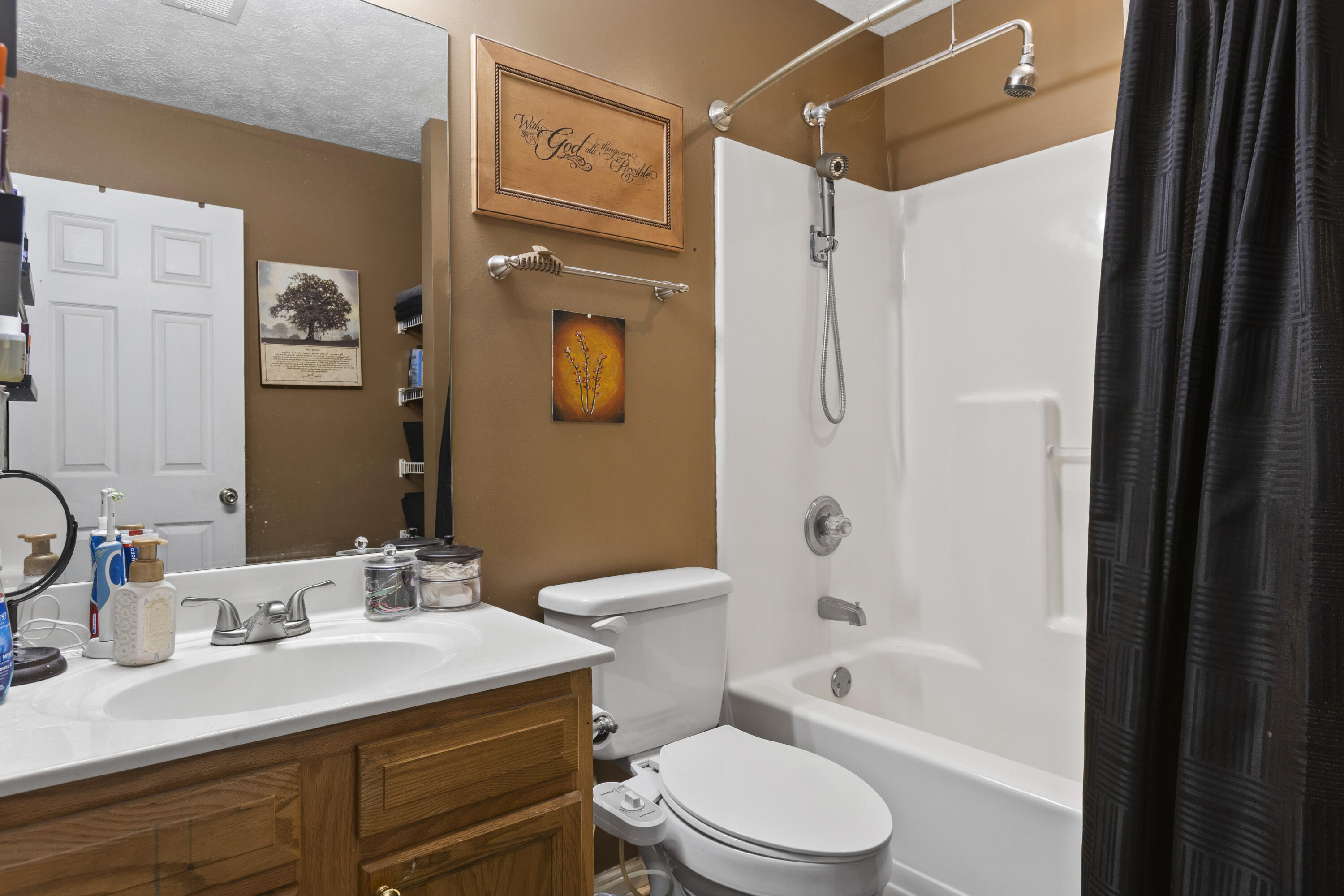 912 Martha Branch Drive Property Photo 13