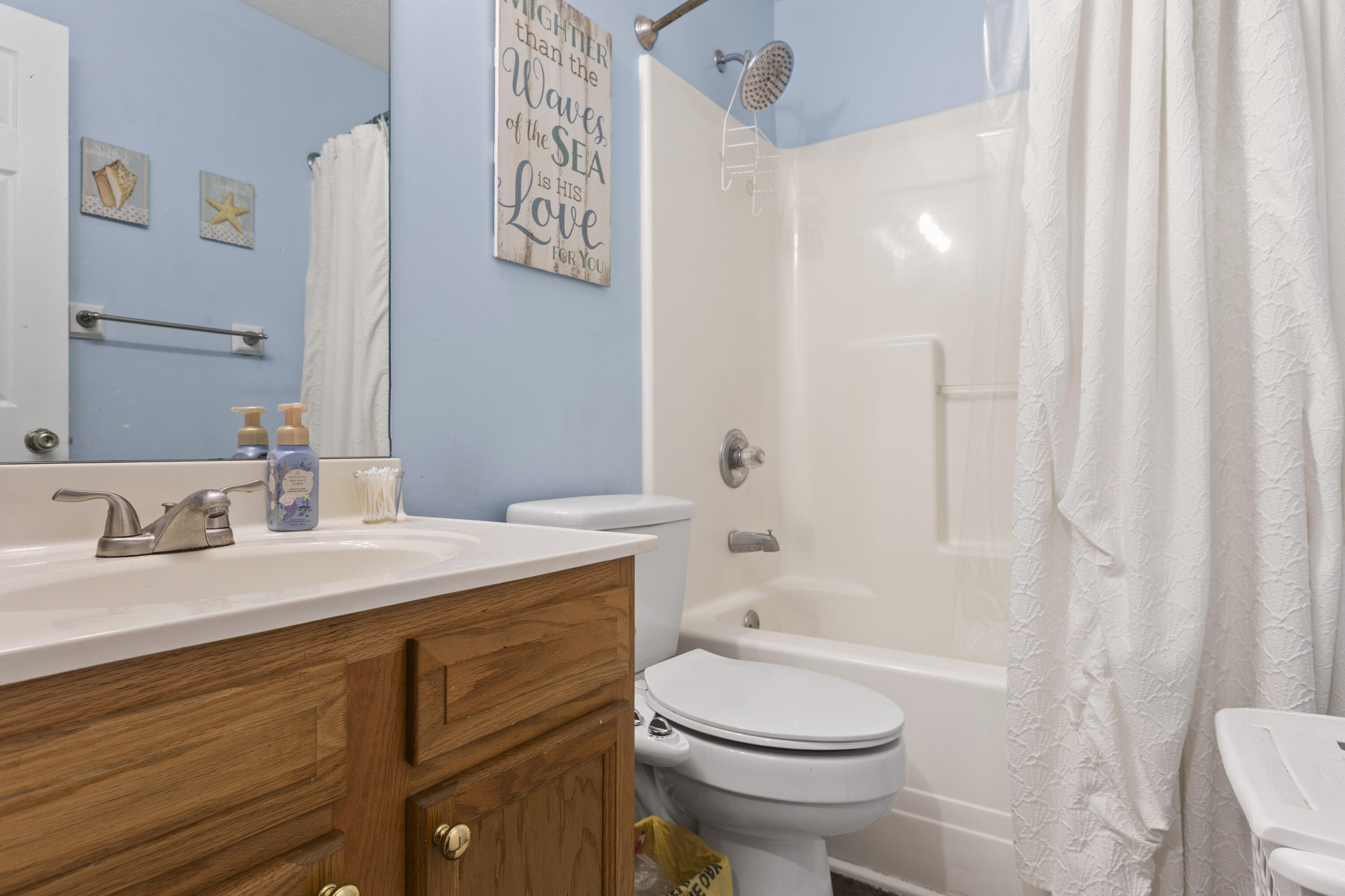 912 Martha Branch Drive Property Photo 16