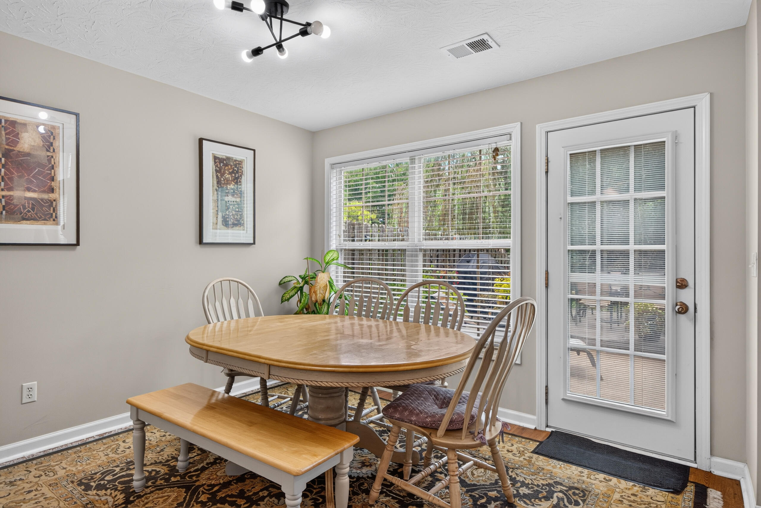 708 Sunny Slope Trace Property Photo 13