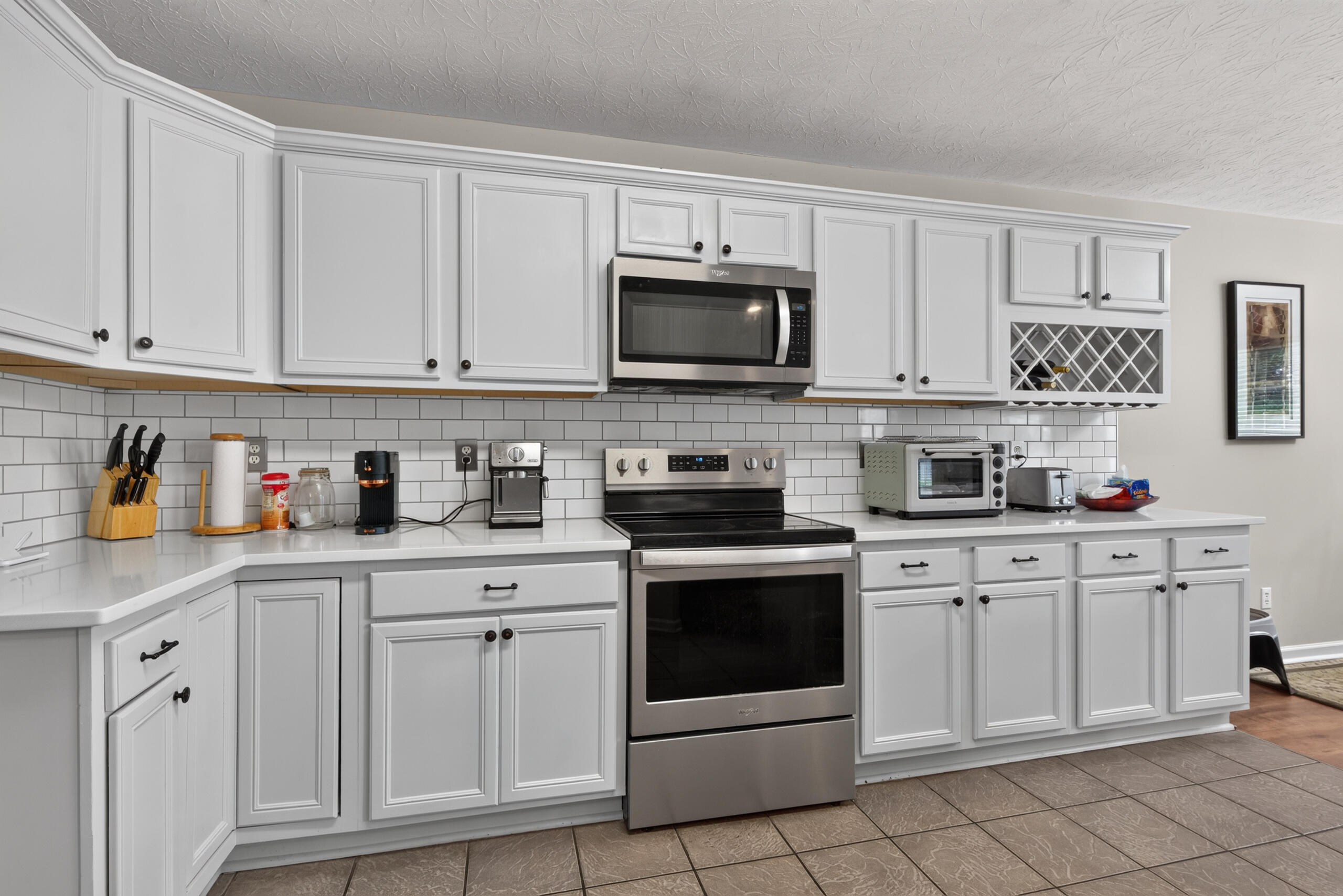 708 Sunny Slope Trace Property Photo 16