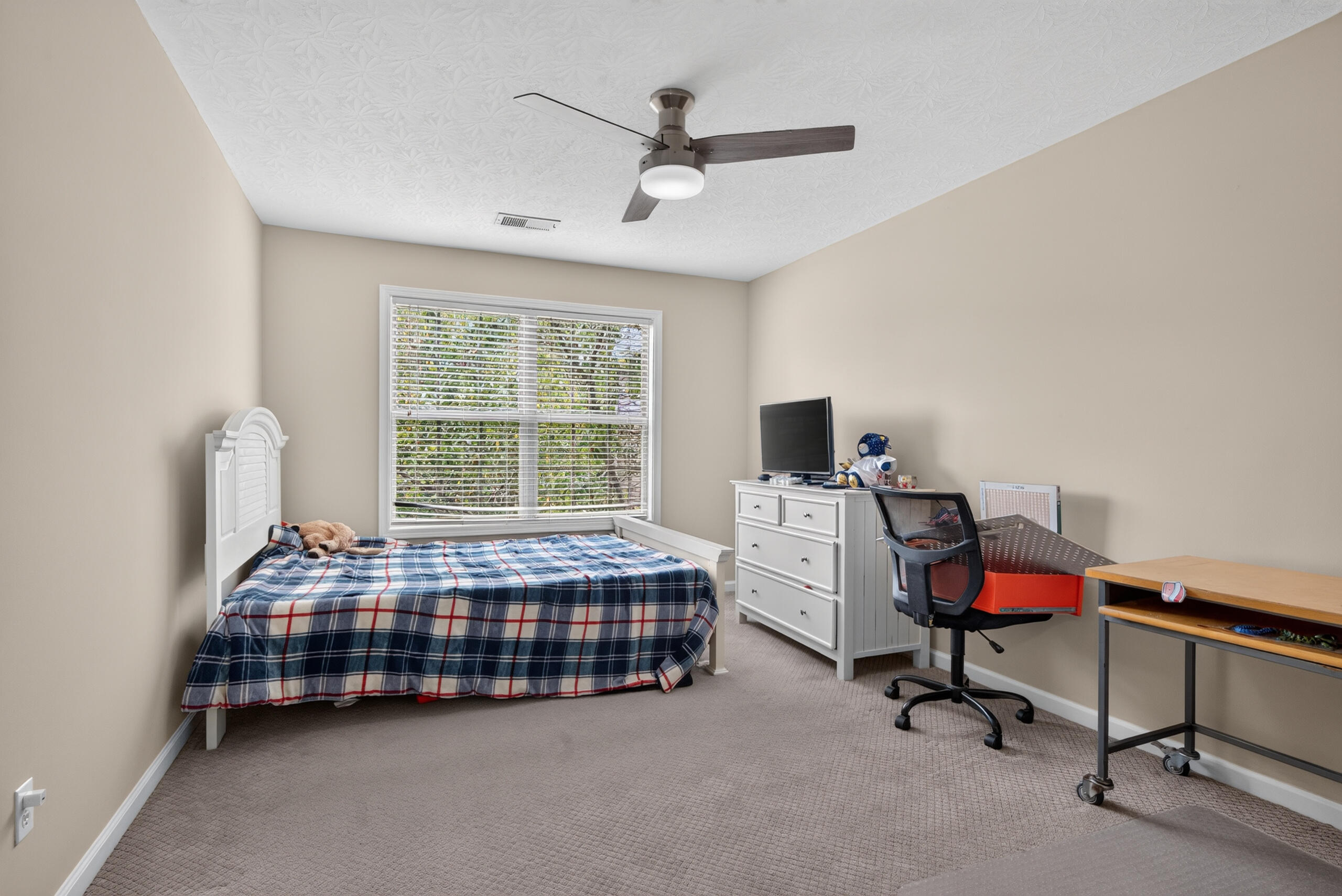 708 Sunny Slope Trace Property Photo 27