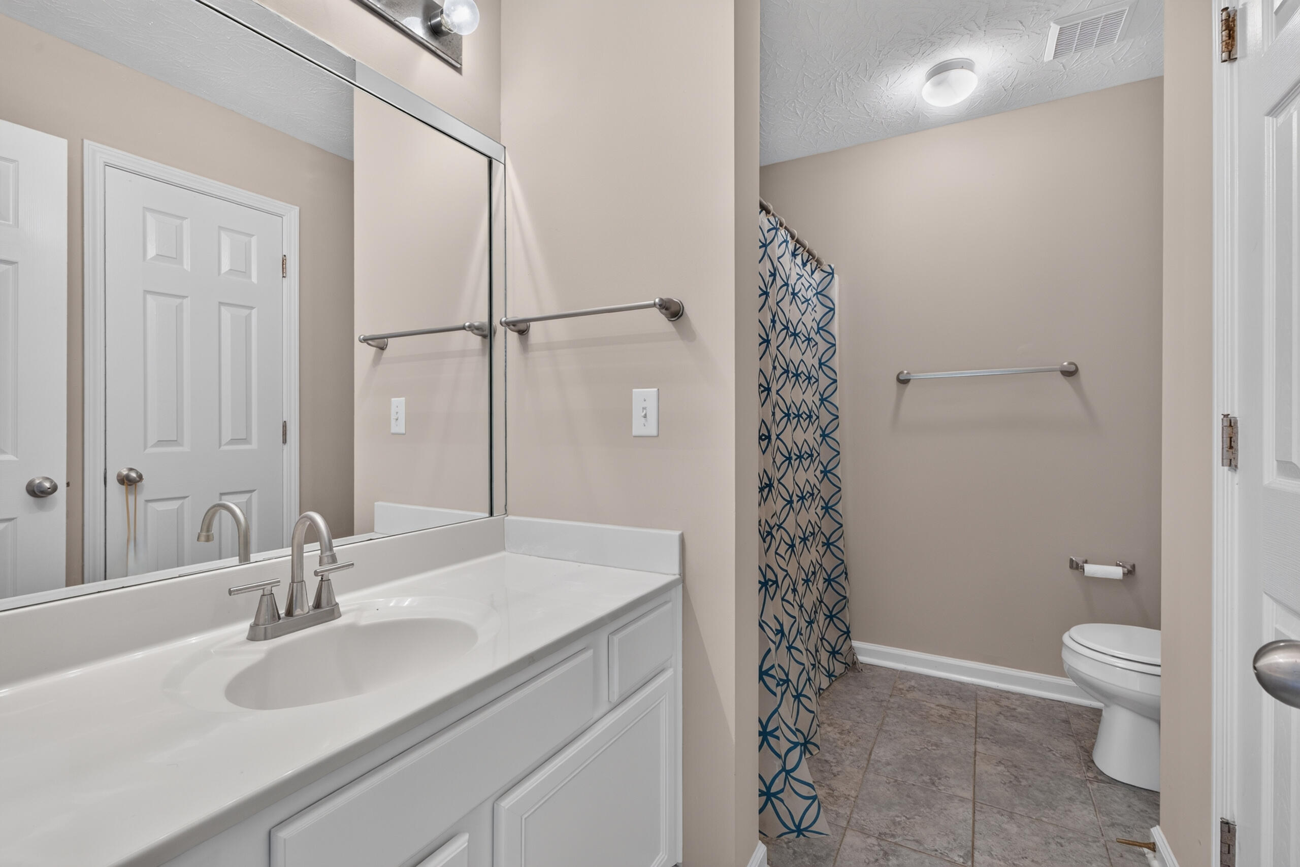 708 Sunny Slope Trace Property Photo 31